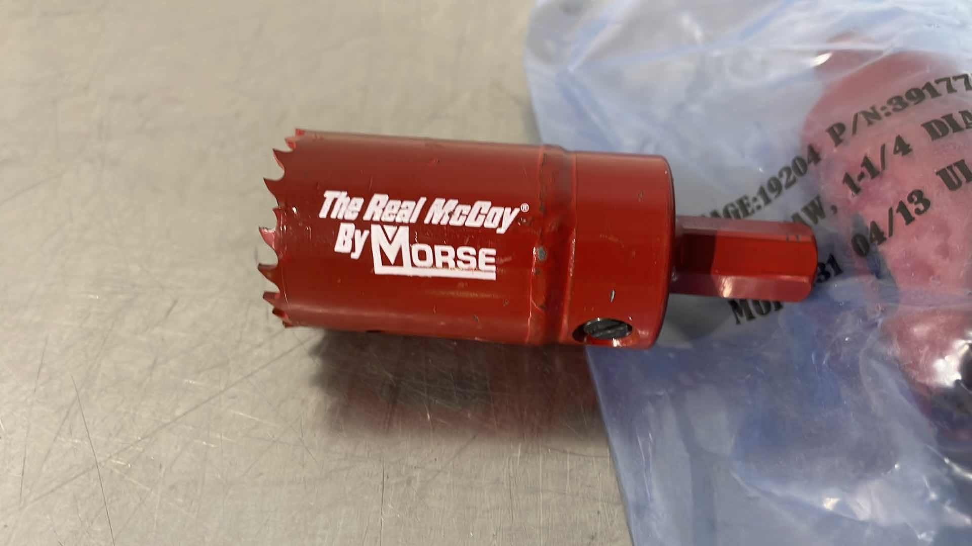 Photo 1 of MORSE TAC20 HOLE SAW, BI-METAL, SAW DIA 1-1/4" 4XJ45 (R) (4)