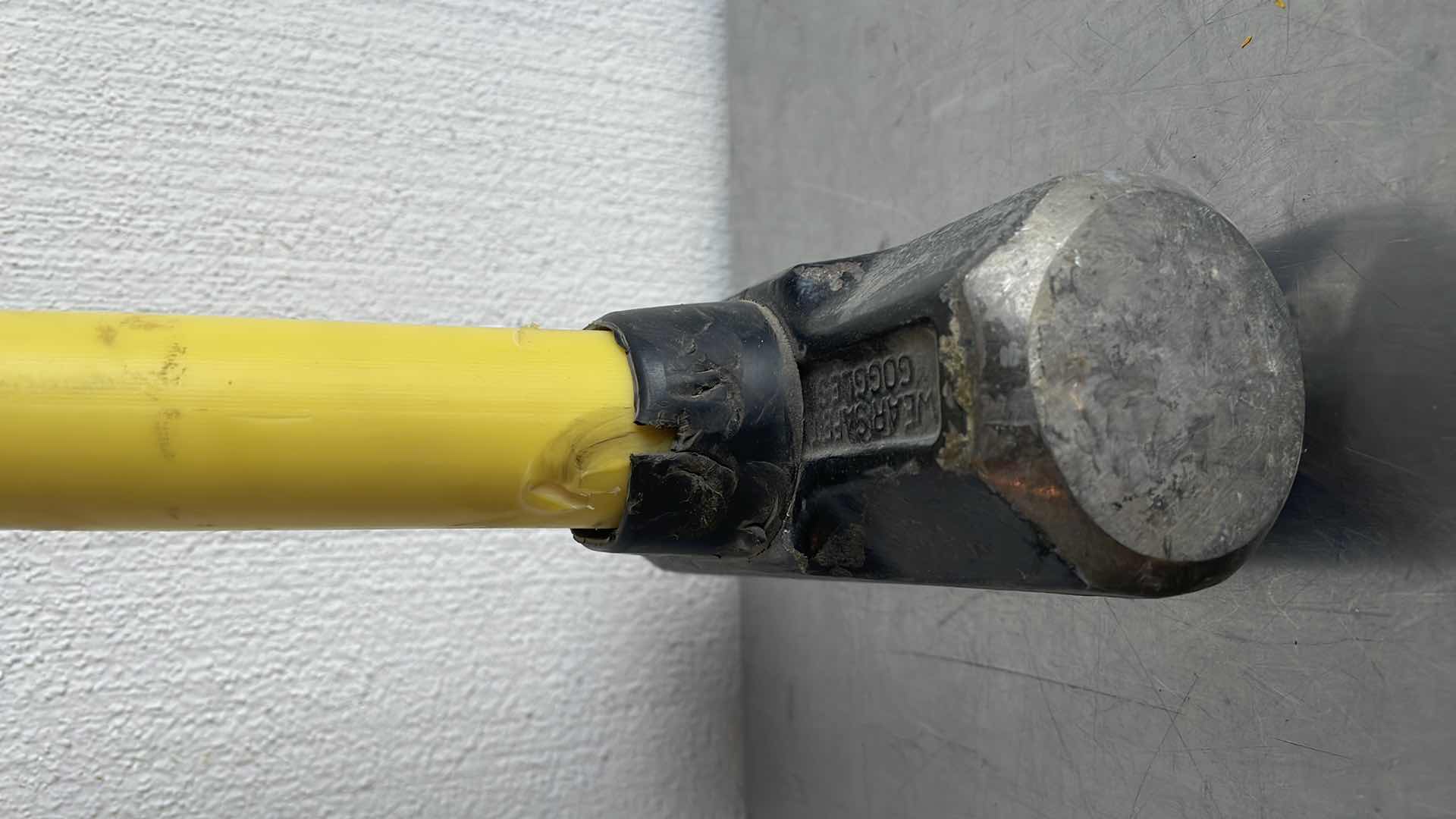 Photo 1 of NUPLA 8LB SLEDGEHAMMER USED