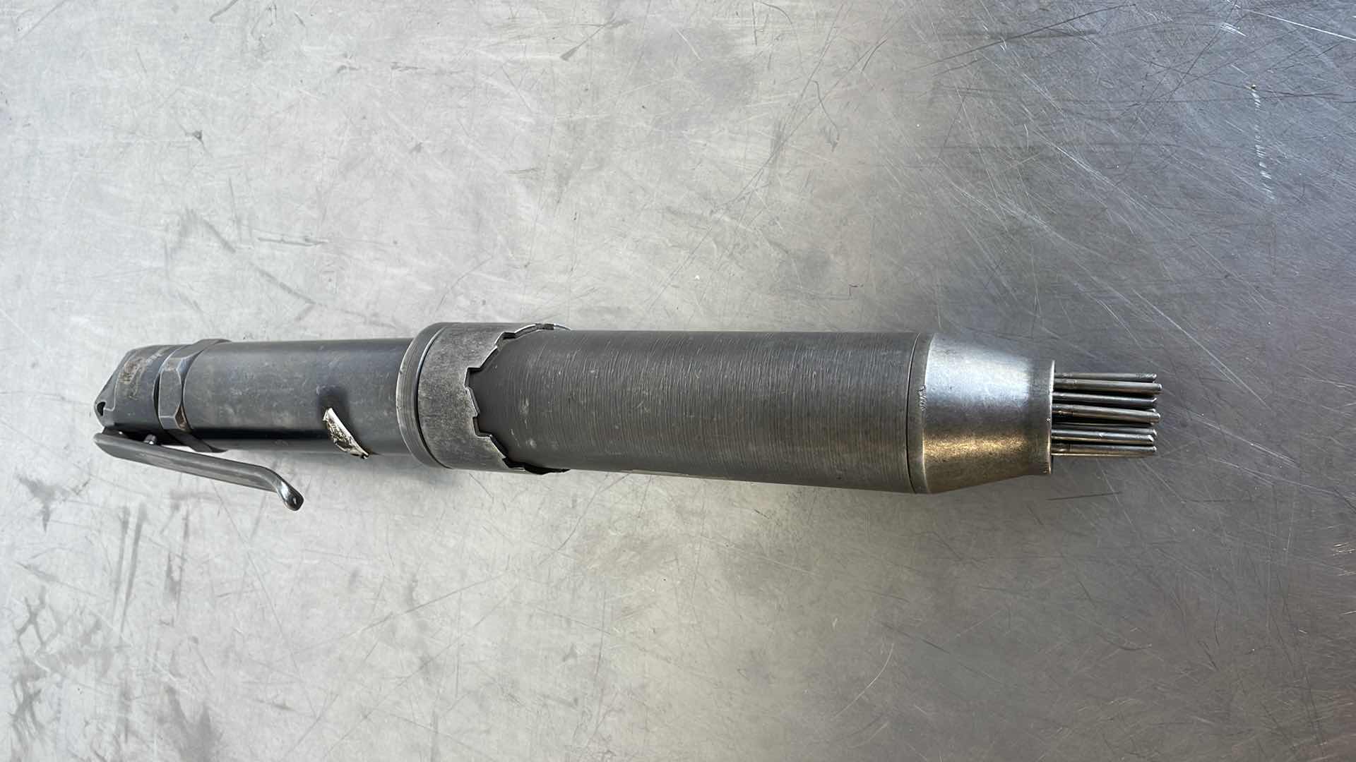 Photo 1 of INGERSOL RAND ARO NEEDLE SCALER