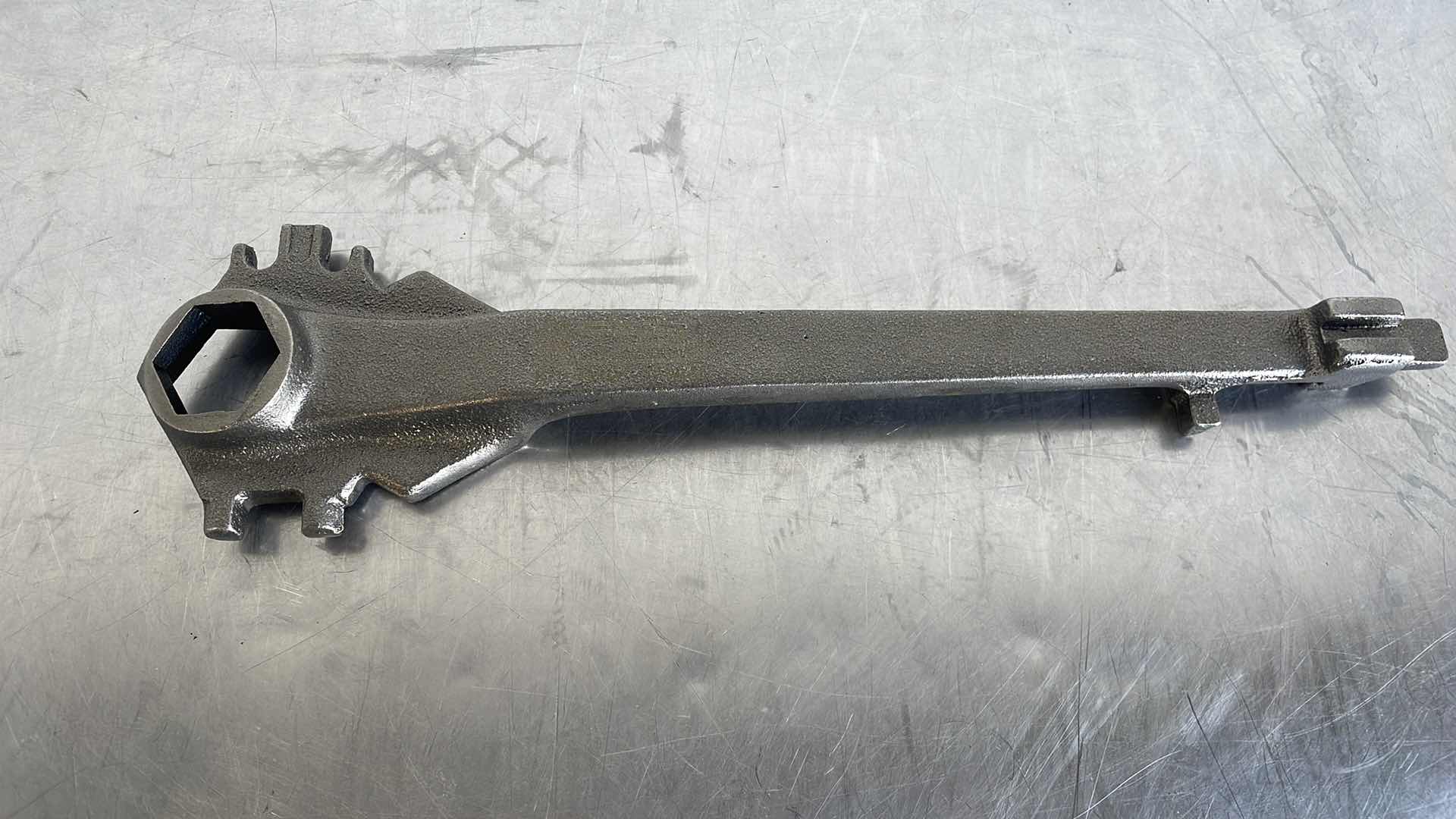 Photo 1 of K-TOOL (KT149405) UNIVERSAL DRUM PLUG BUNG WRENCH, DUCTILE IRON