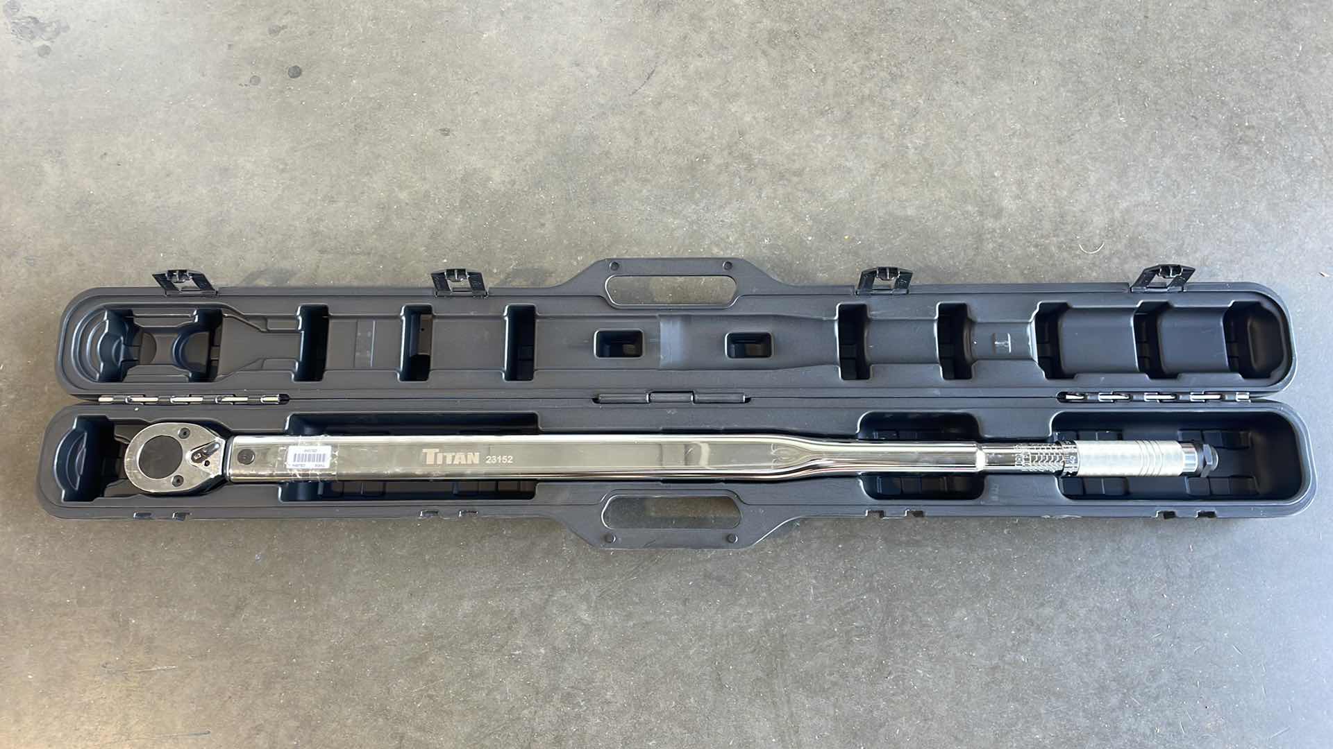 Photo 1 of TITAN 3/4” DRIVE MICROMETER TORQUE WRENCH