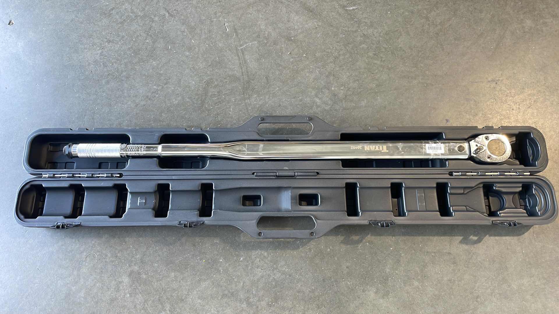 Photo 1 of TITAN 3/4” DRIVE MICROMETER TORQUE WRENCH