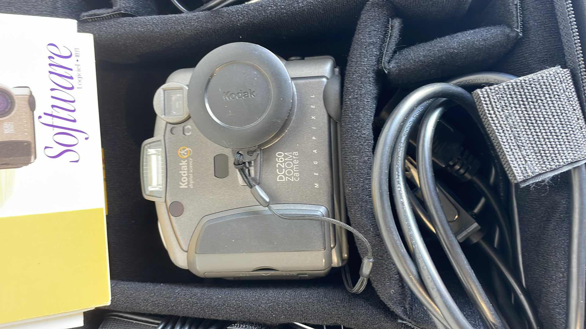 Photo 1 of KODAK DC260 ZOOM CAMERA WITH CASE