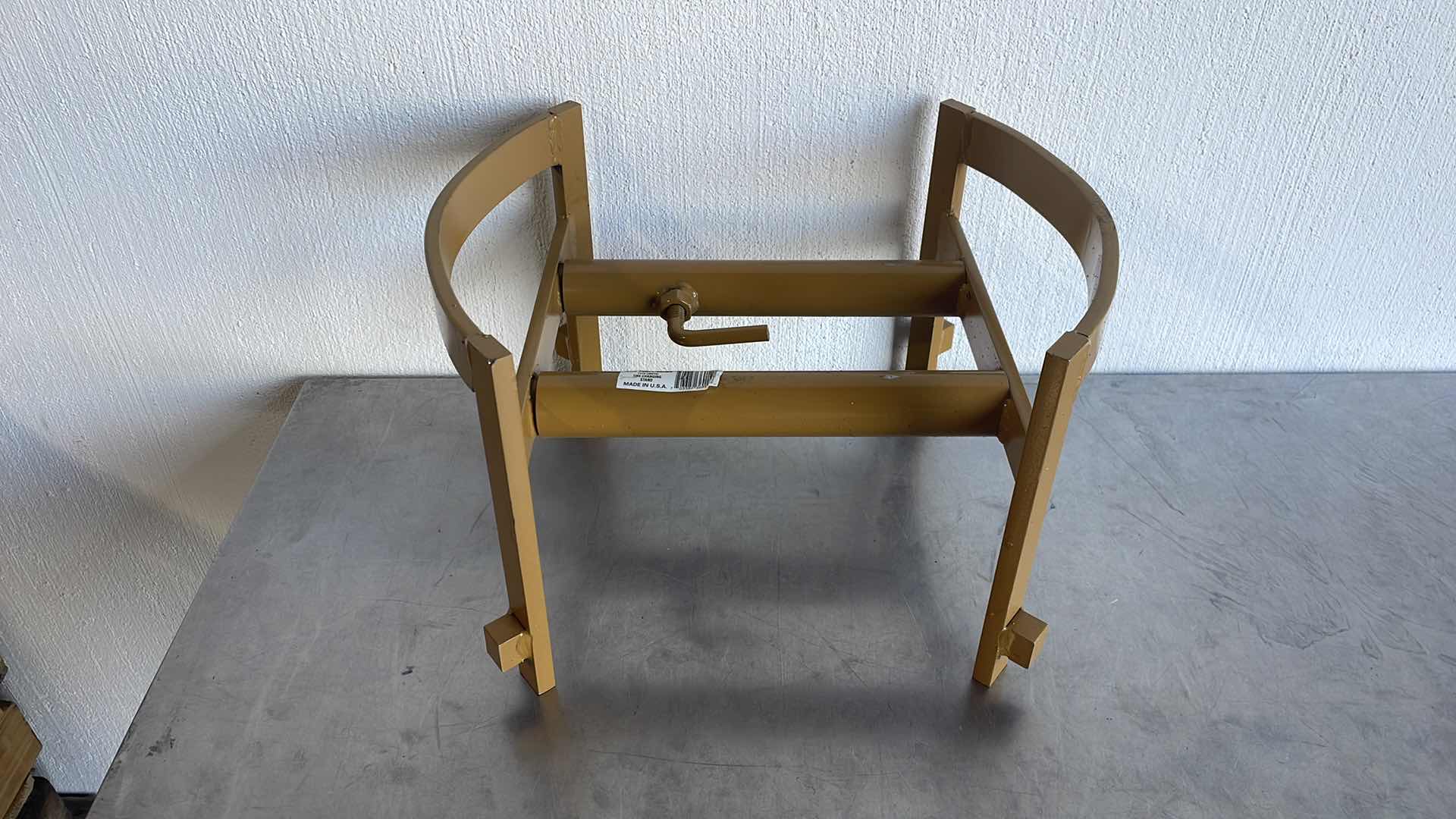 Photo 1 of KEN-TOOL T115 (36015) TIRE CHANGING STAND MADE IN U.S.A.