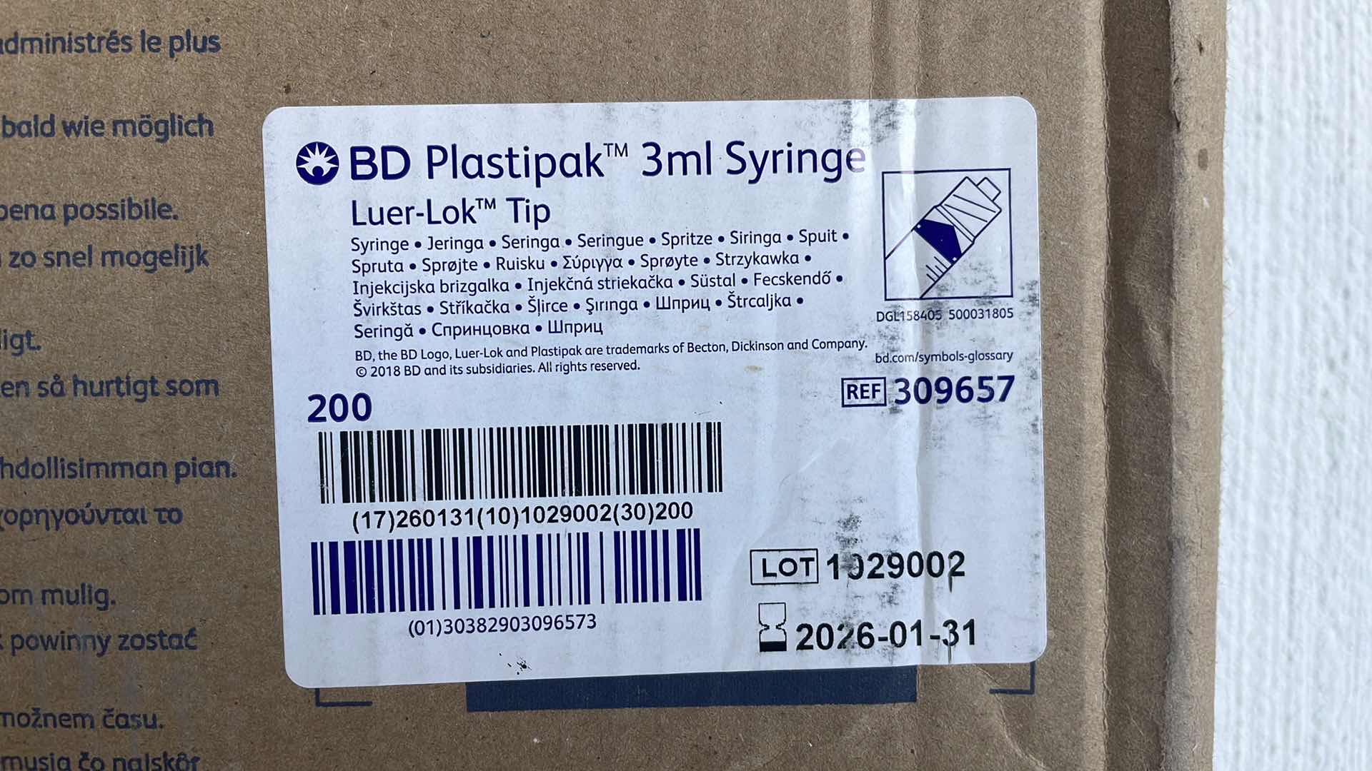 Photo 1 of BD SYRINGE PLASTIPAK 3ml (800) EXP 01/26