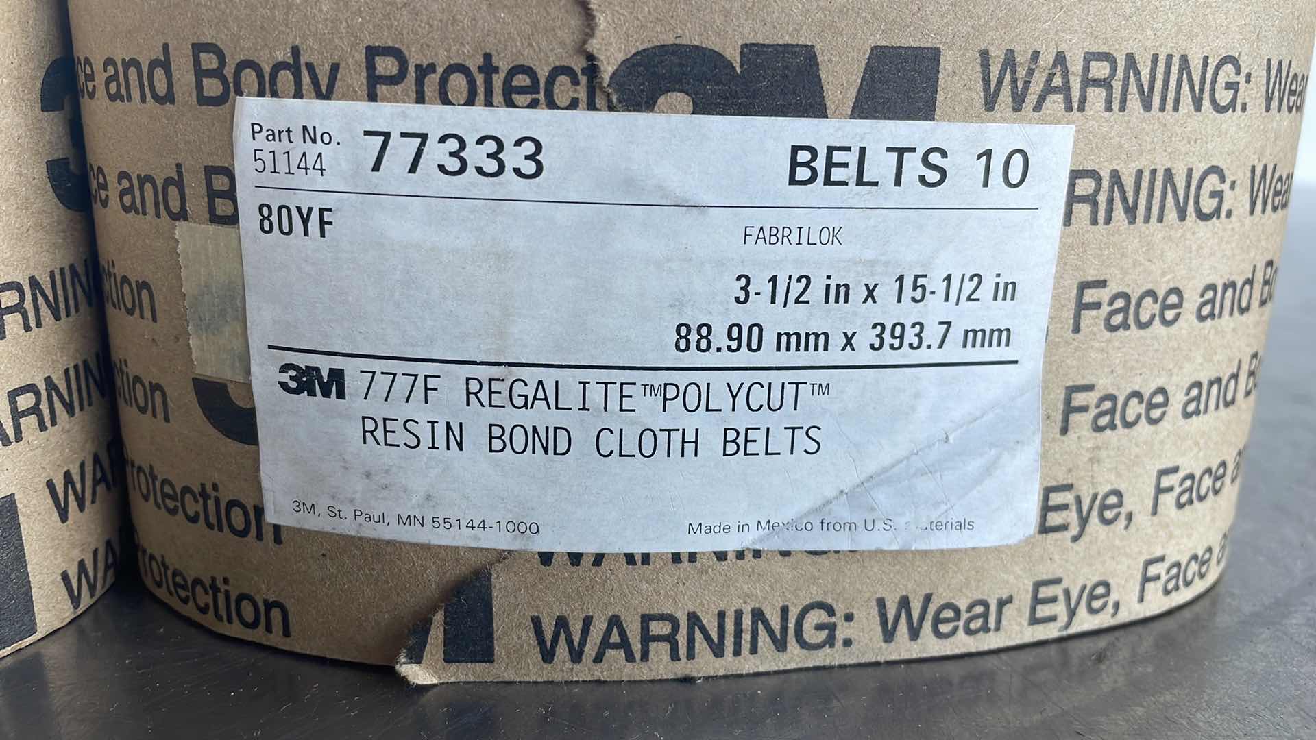 Photo 2 of 3M 777F REGALITE POLYCUT RESIN BOND CLOTH BELTS 3-1/2” X 15-1/2” GRADE 80YF (40)