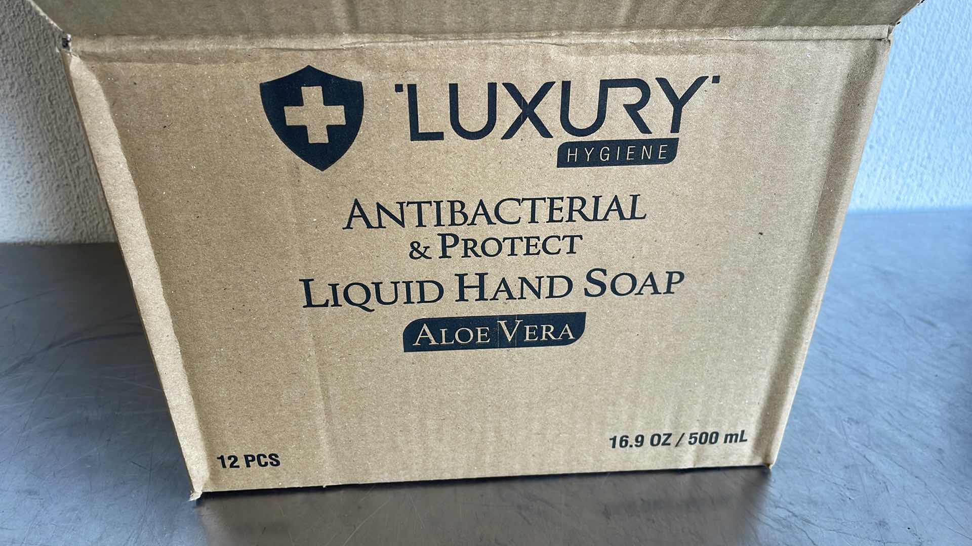 Photo 1 of LUXURY ANTIBACTERIAL LIQUID HAND SOAP ALOE VERA 12-16.9FL OZ