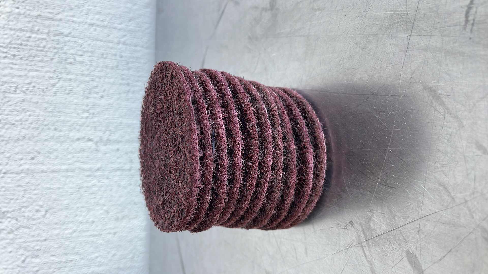 Photo 1 of 3” 3M HOOK AND LOOP SANDING DISCS (10)