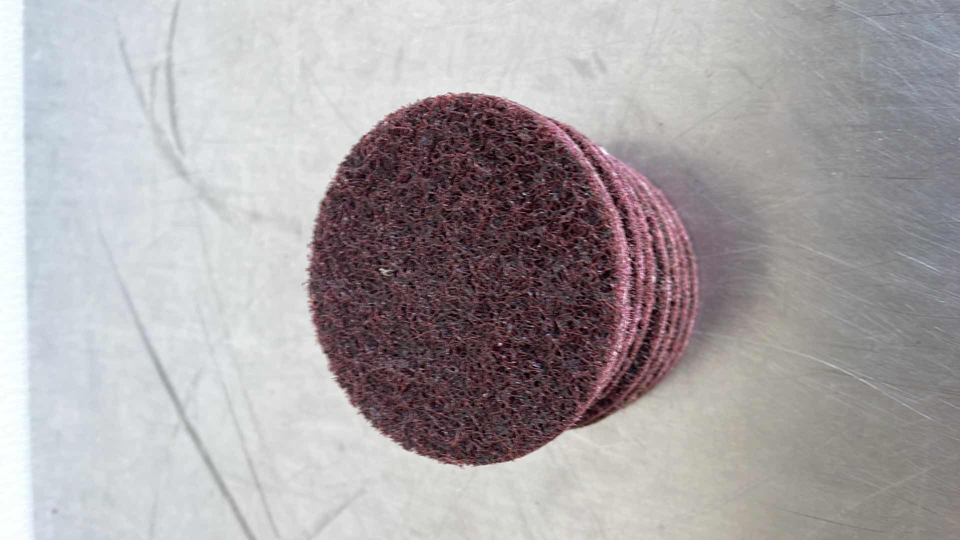 Photo 1 of 3” 3M HOOK AND LOOP SANDING DISCS (10)