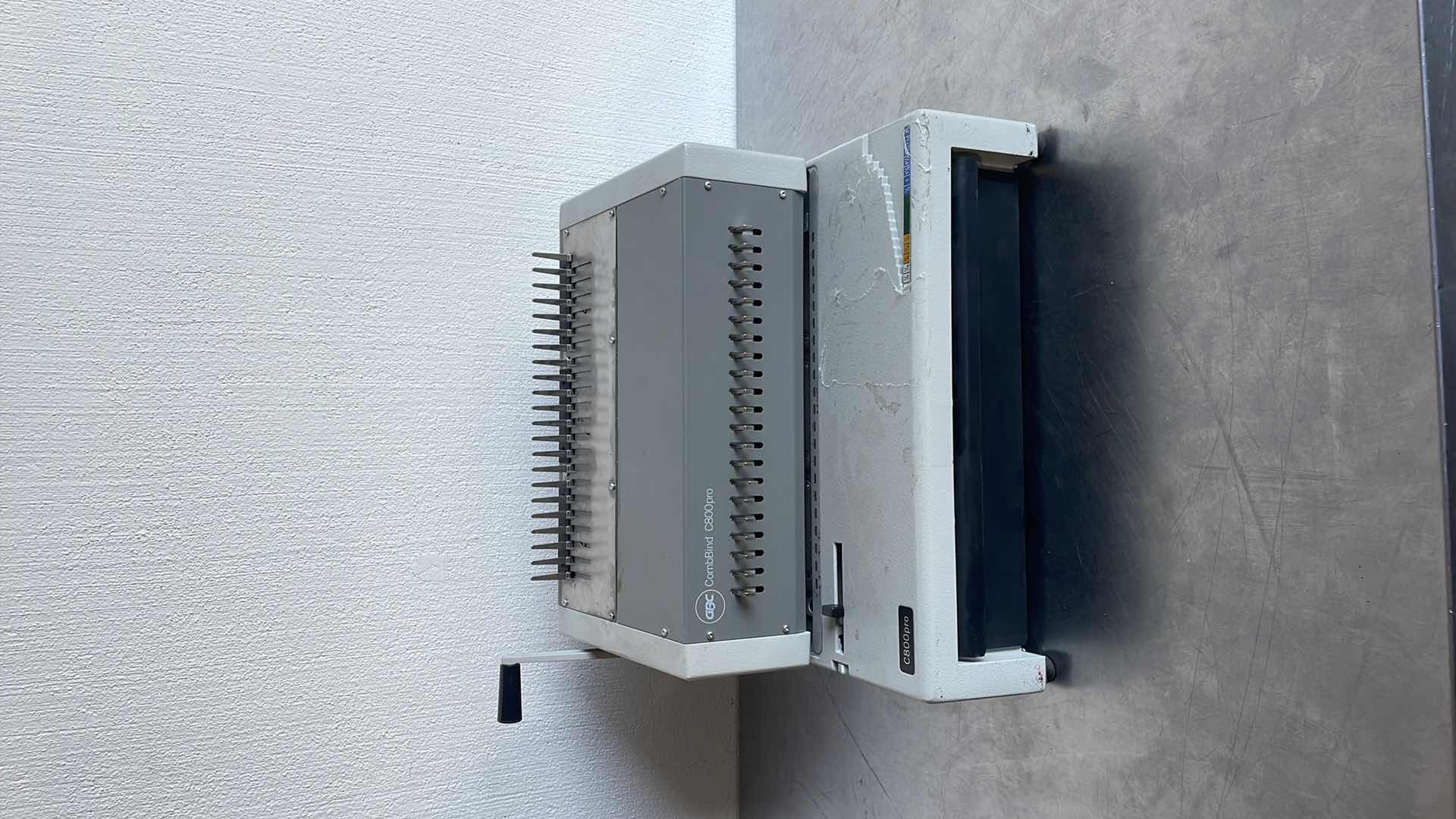 Photo 1 of GBC C800PRO PUNCH BINDER SPIRAL PLASTIC COMB BINDING MACHINE IBICO EPK21