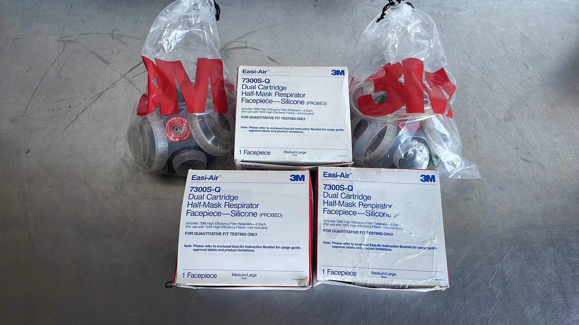 Photo 2 of 3M DUAL CARTRIDGE HALF-MASK RESPIRATOR FACEPIECE MODEL 7300S-Q M/L (5)