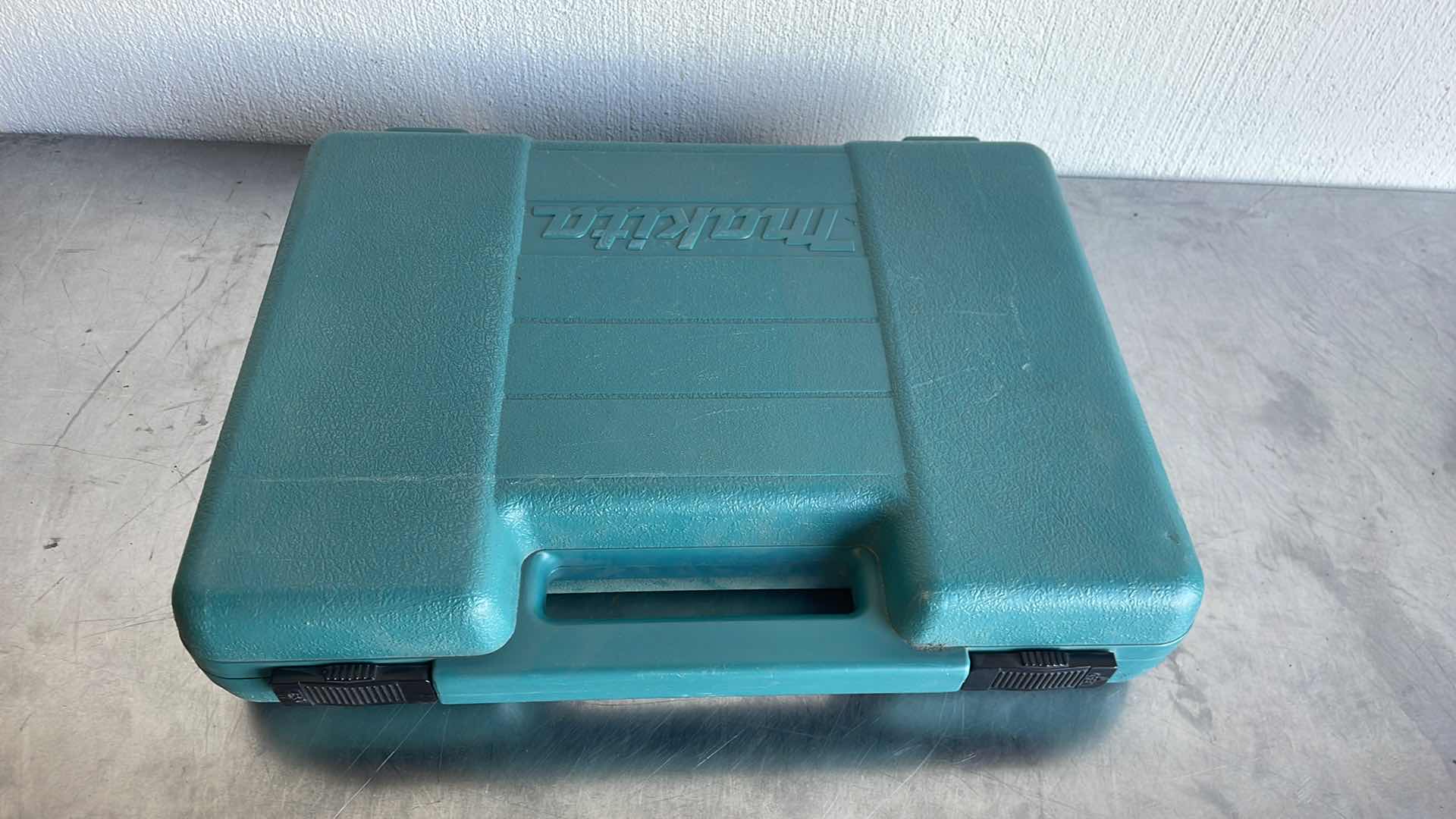 Photo 1 of MAKITA AUTO FEED SCREWDRIVER