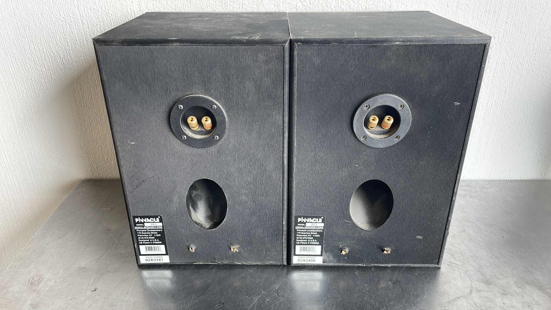 Photo 1 of PINNACLE P6.2P 6.5-INCH 2-WAY FULL RANGE BOOK SHELF SPEAKERS (PAIR)