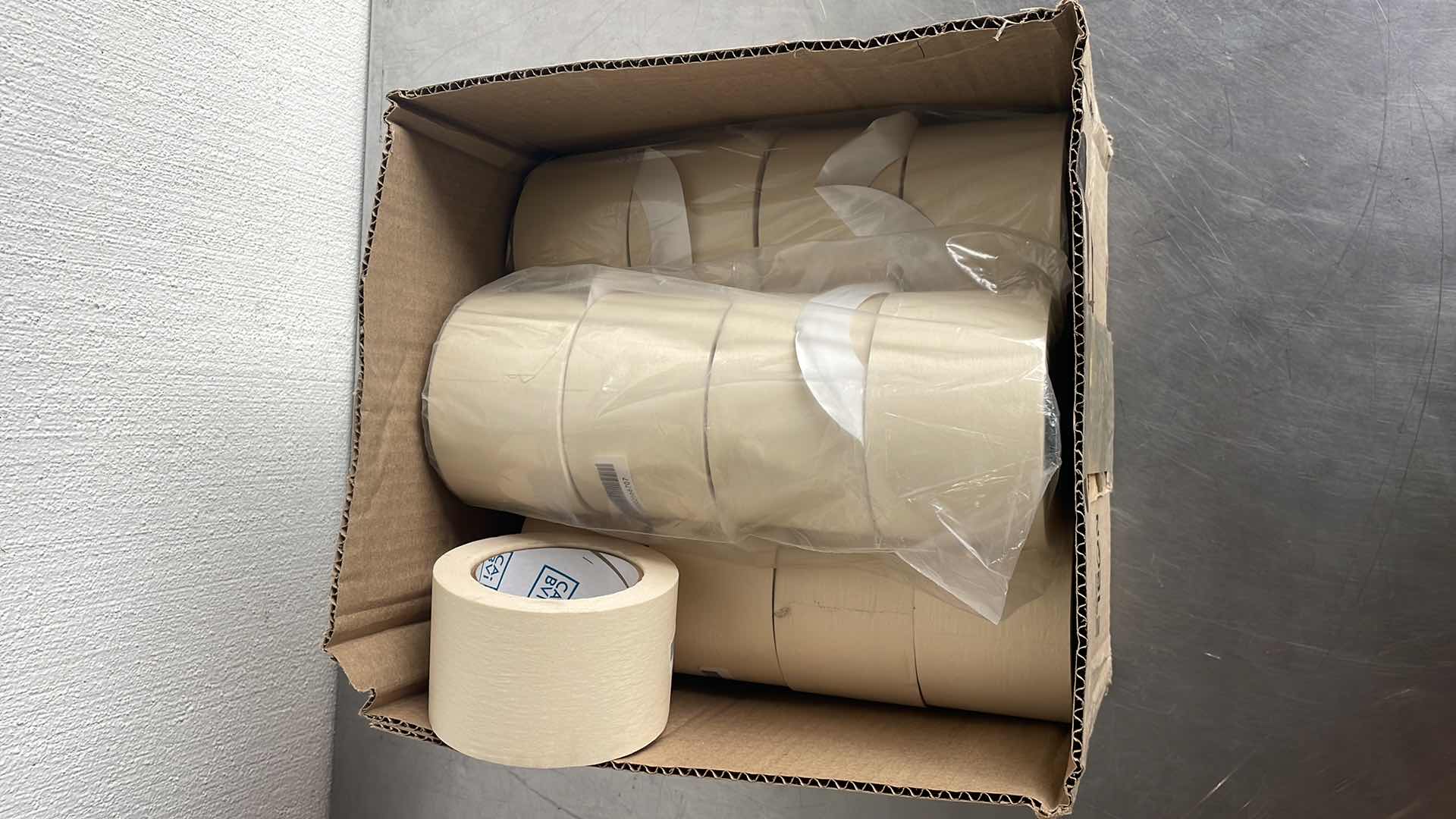 Photo 1 of 3” MASKING TAPE (13)