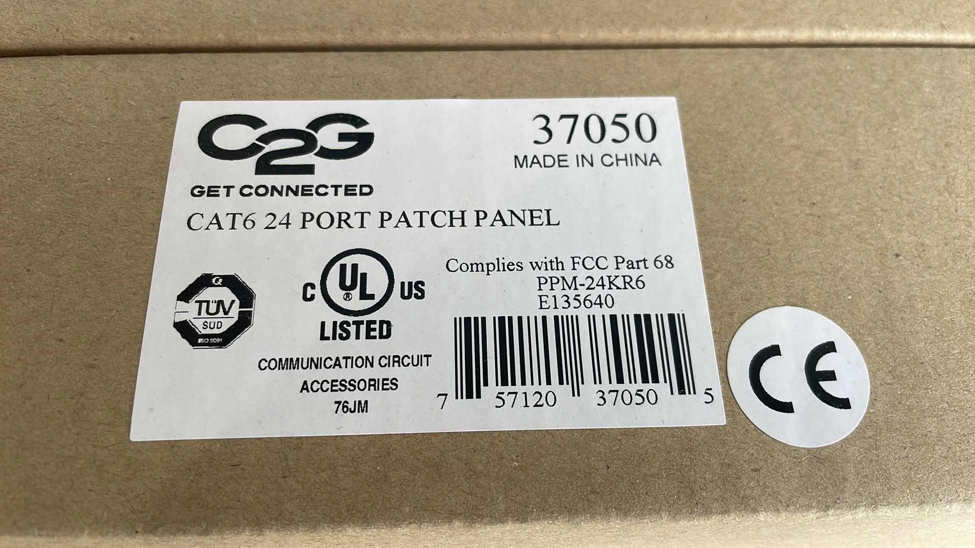 Photo 1 of C2G Cables To Go 37050 24 PORT CAT6 110- TYPE PATCH PANEL BLACK 19" (7)