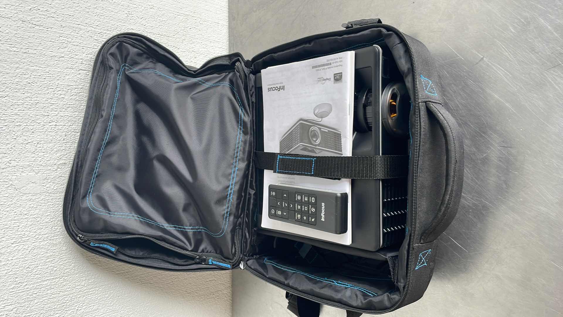 Photo 1 of INFOCUS IN1500 PROJECTOR