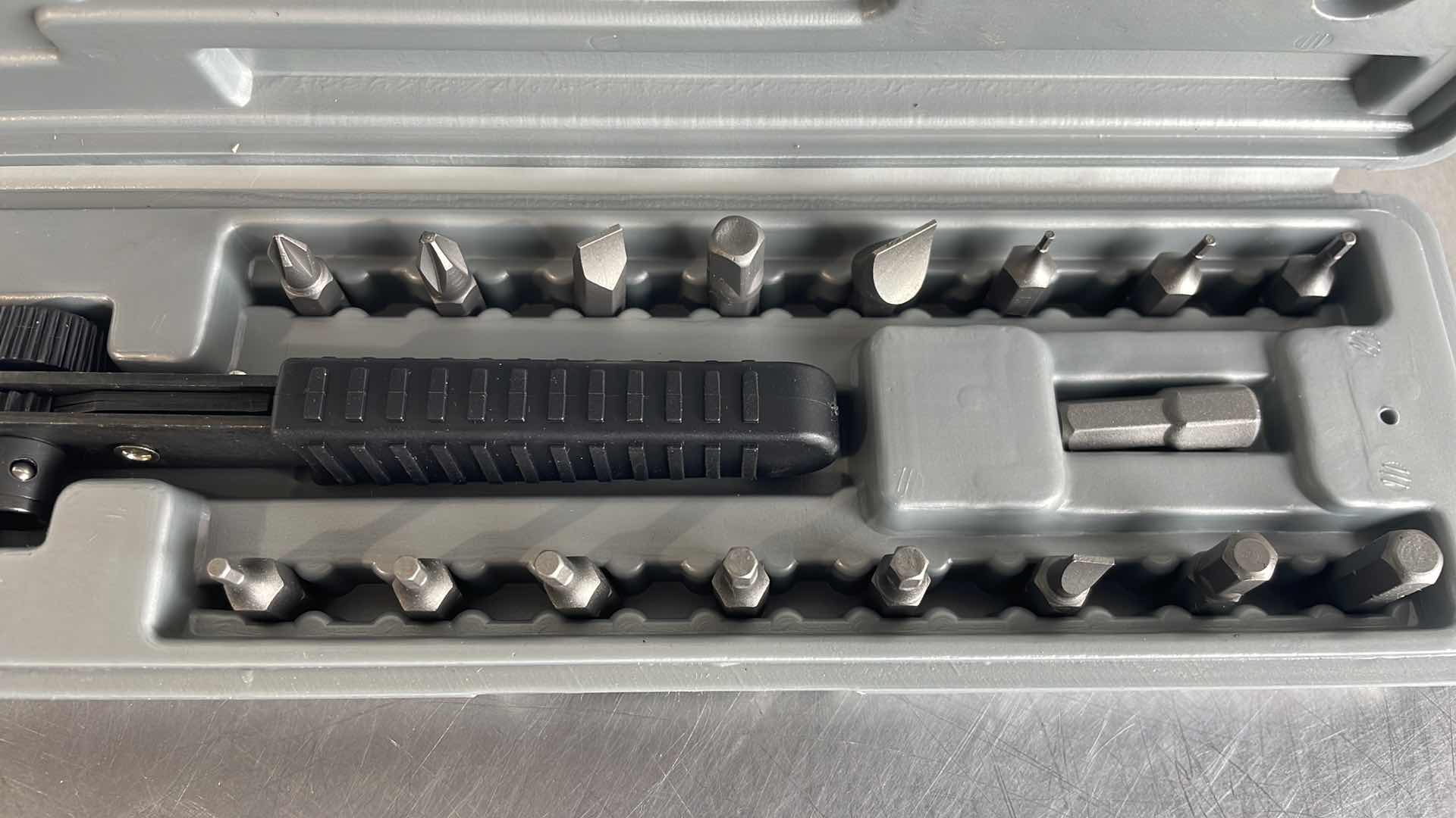 Photo 1 of HORIZON TOOL USA #114