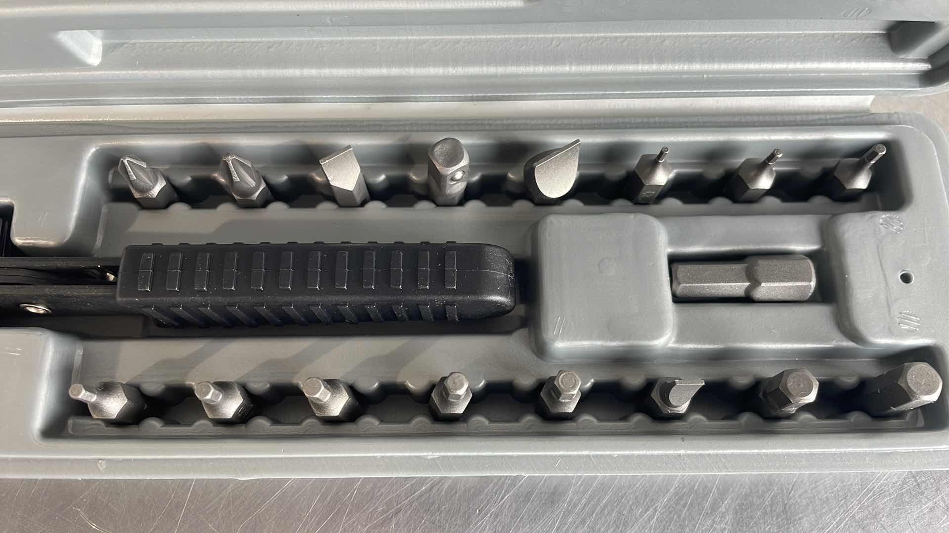 Photo 1 of HORIZON TOOL USA #114