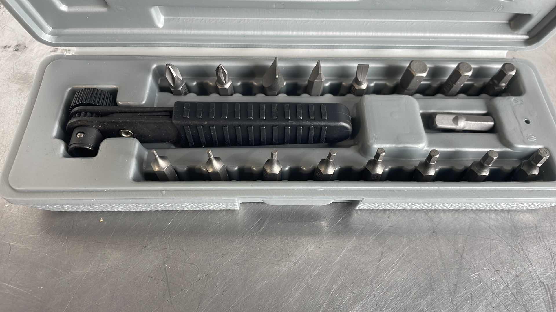 Photo 1 of HORIZON TOOL USA #114