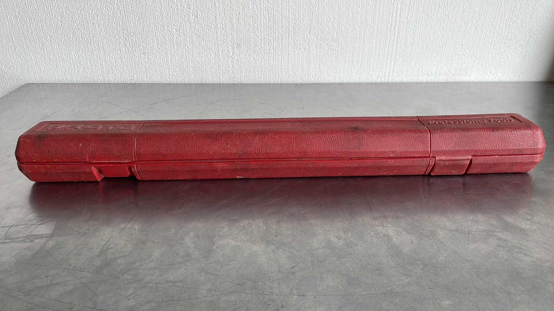 Photo 1 of 1/2" PROTO TORQ-O-METER TORQUE WRENCH IN CASE