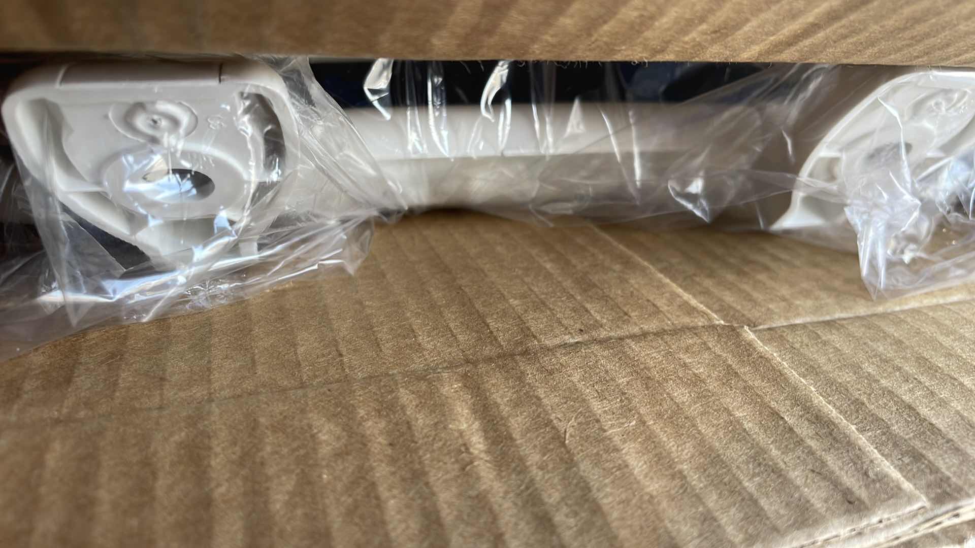 Photo 1 of PROFLO ELONGATED FRONT TOILET SEAT (3)