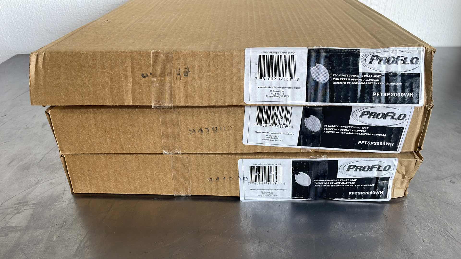 Photo 1 of PROFLO ELONGATED FRONT TOILET SEAT (3)