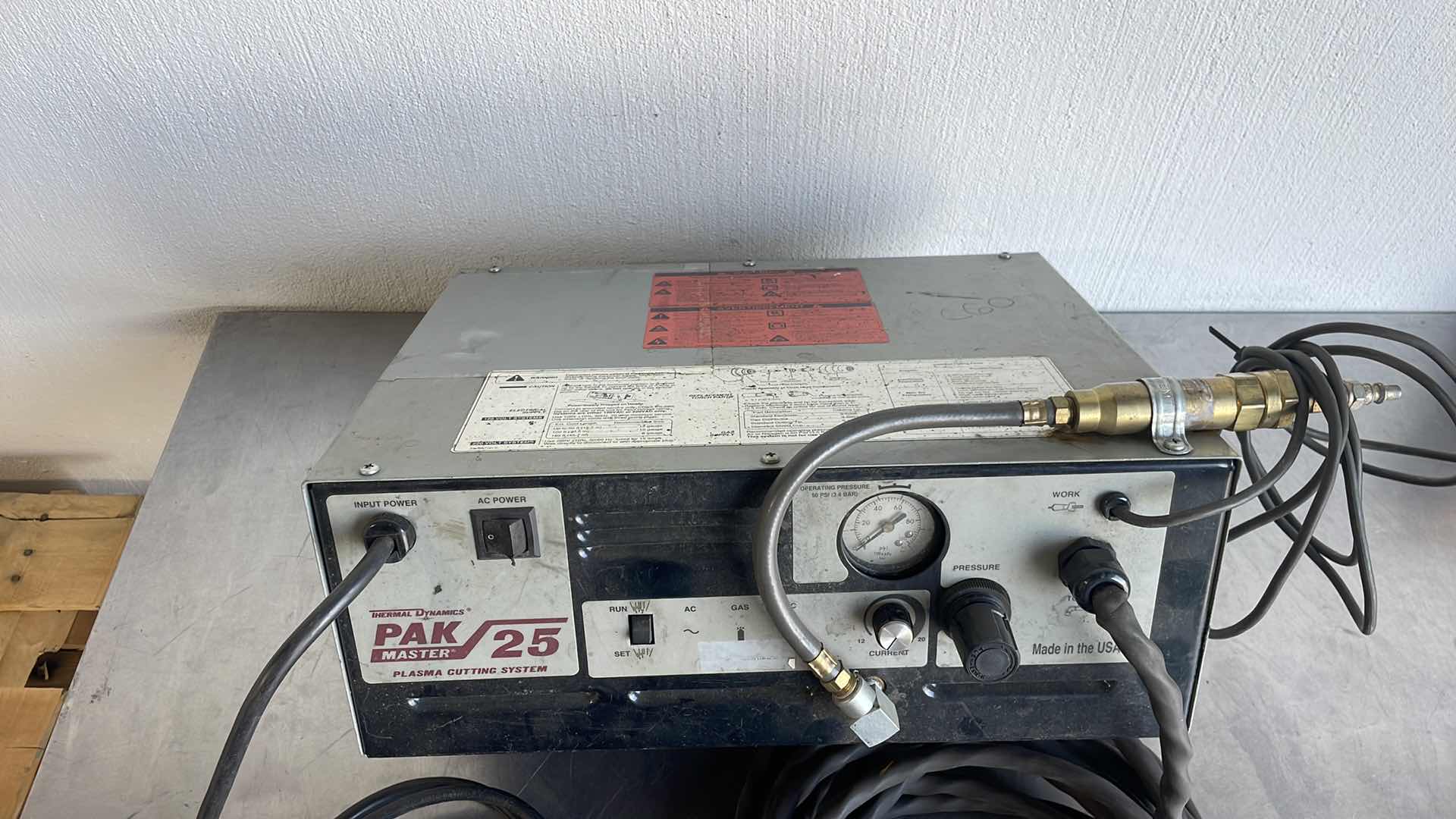 Photo 1 of THERMAL DYNAMICS PAK 25 MASTER PLASMA CUTTER
