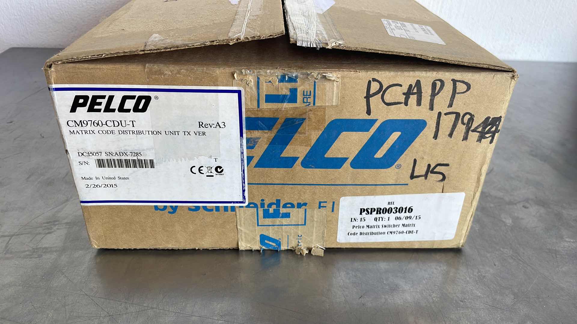 Photo 1 of PELCO CM9760-CDU-T MATRIX CODE DISTRIBUTION UNIT TX VER