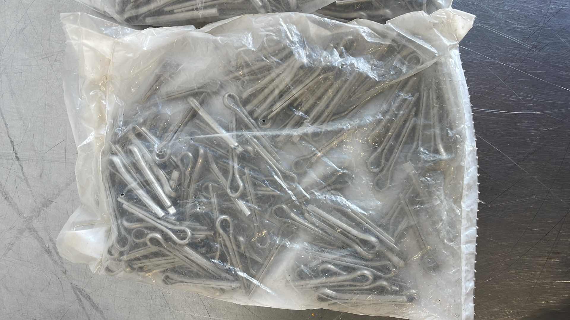 Photo 1 of 5/32" X 1" 304 STAINLESS STEEL COTTER PINS MIL-SPEC MS24665- 437 (500)