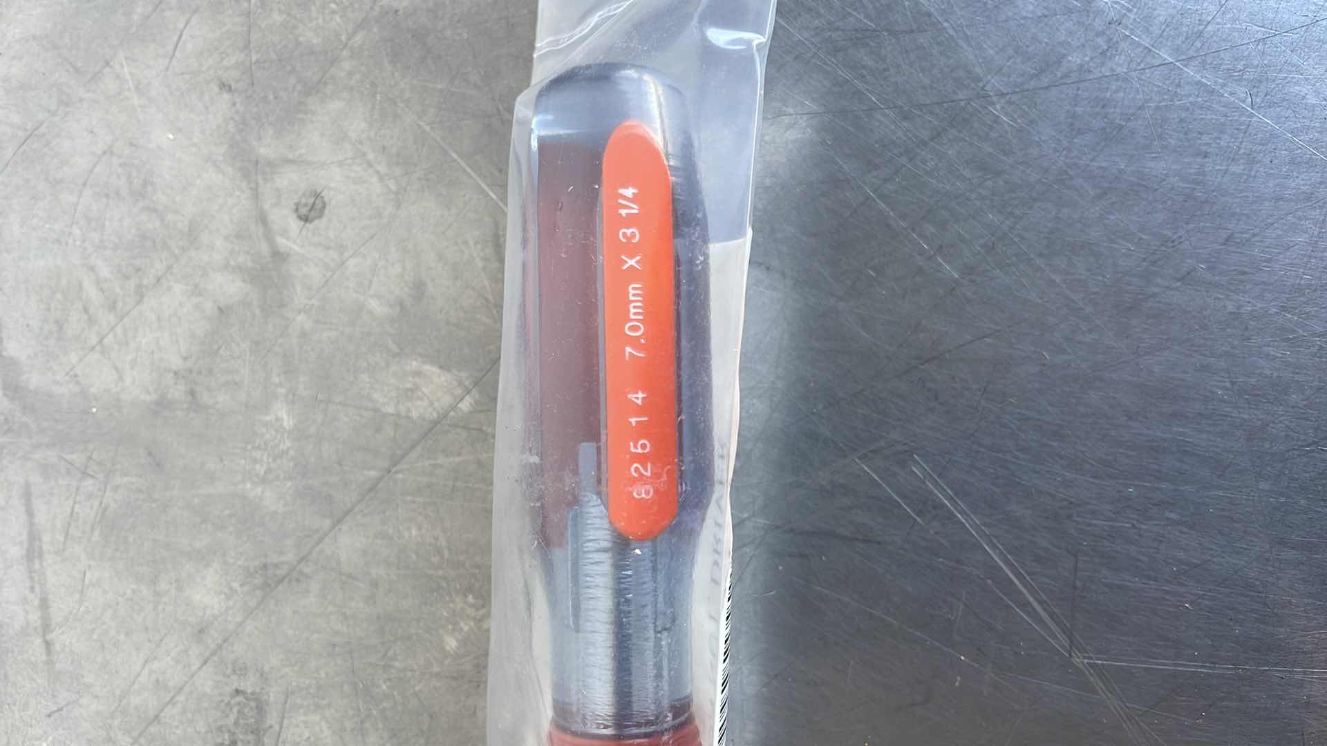 Photo 1 of PRATT-READ 82514 7.0MM X 3-1/4 NUT DRIVERS USA (12)