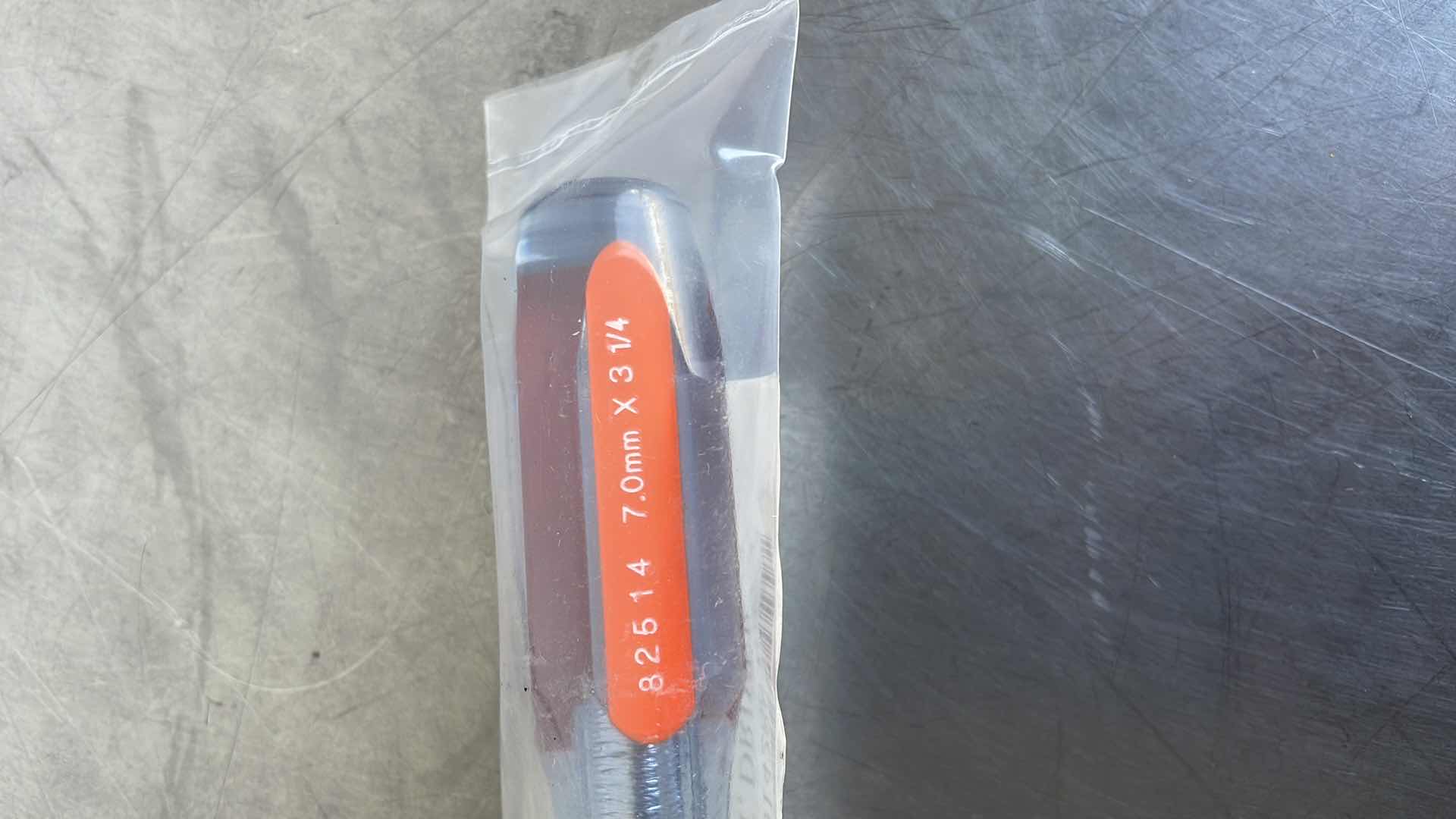 Photo 1 of PRATT-READ 82514 7.0MM X 3-1/4 NUT DRIVERS USA (12)