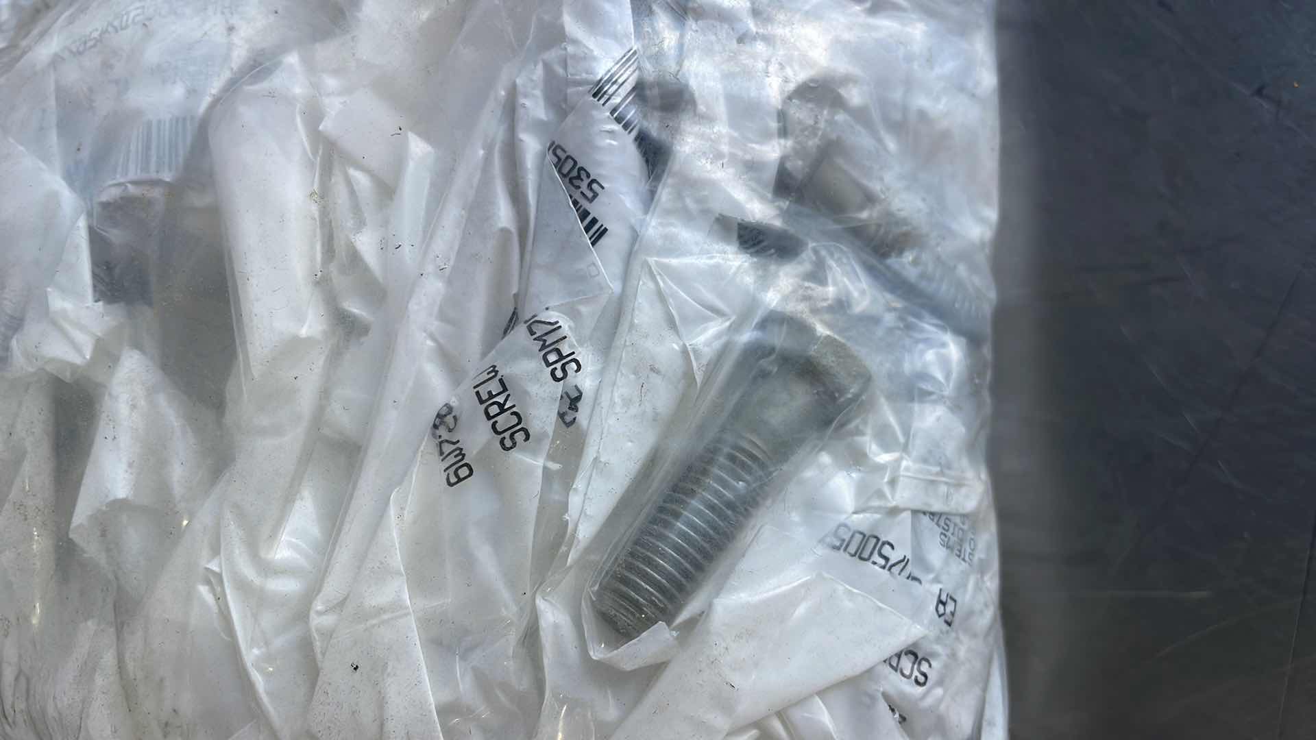 View 2 of 3/8"-16 X 1-1/2" GRADE 8 HEX HEAD CAP SCREW BOLT CADMIUM WHITE PLATED (100)