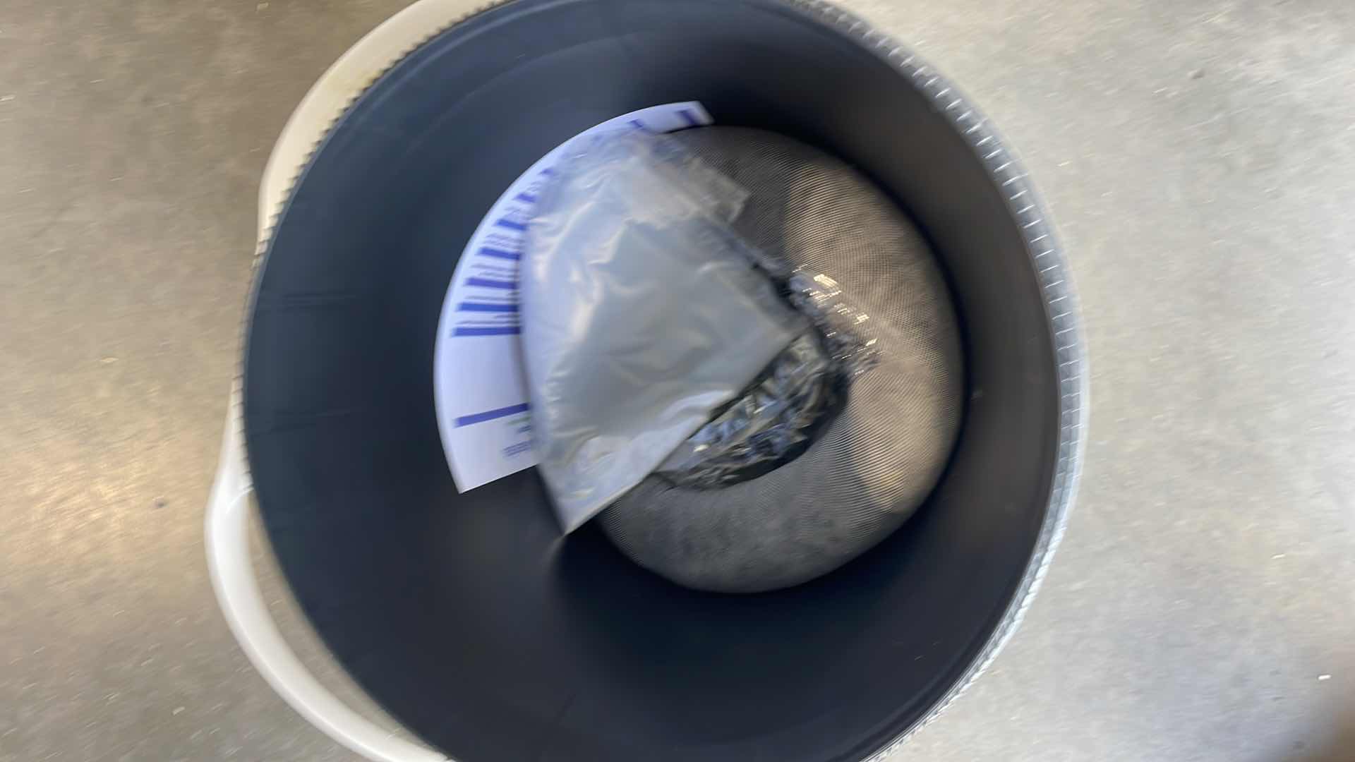 Photo 1 of 5 GAL UNIVERSAL SPILL KIT