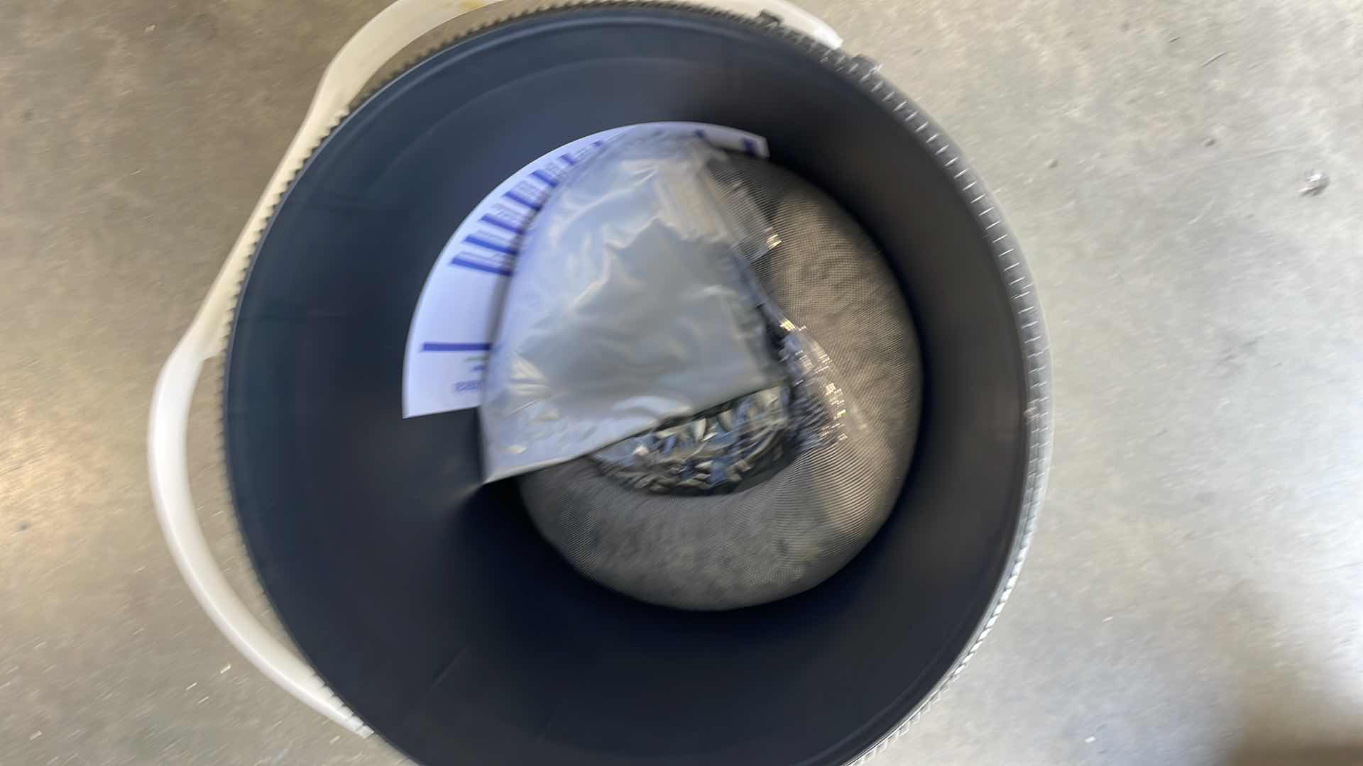 Photo 1 of 5 GAL UNIVERSAL SPILL KIT