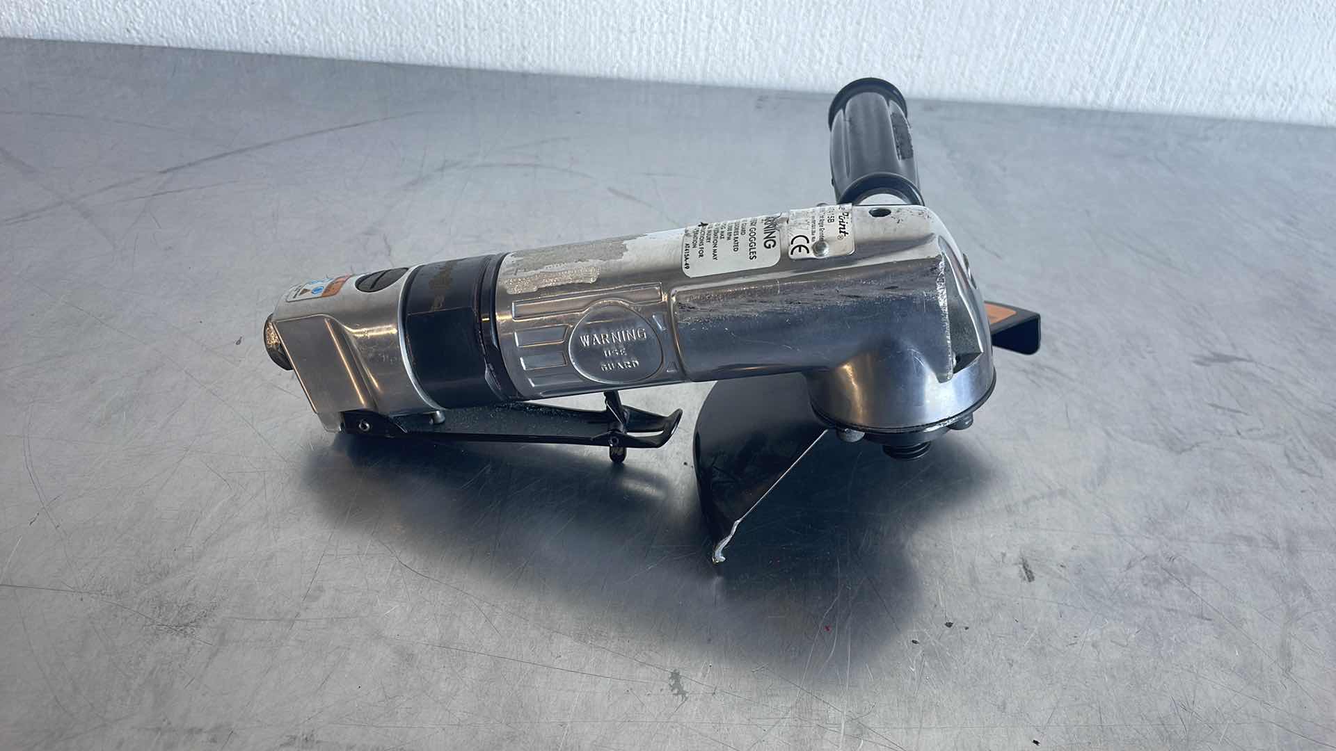 Photo 1 of BLUE POINT PNEUMATIC RIGHT ANGLE GRINDER 4-1/2”