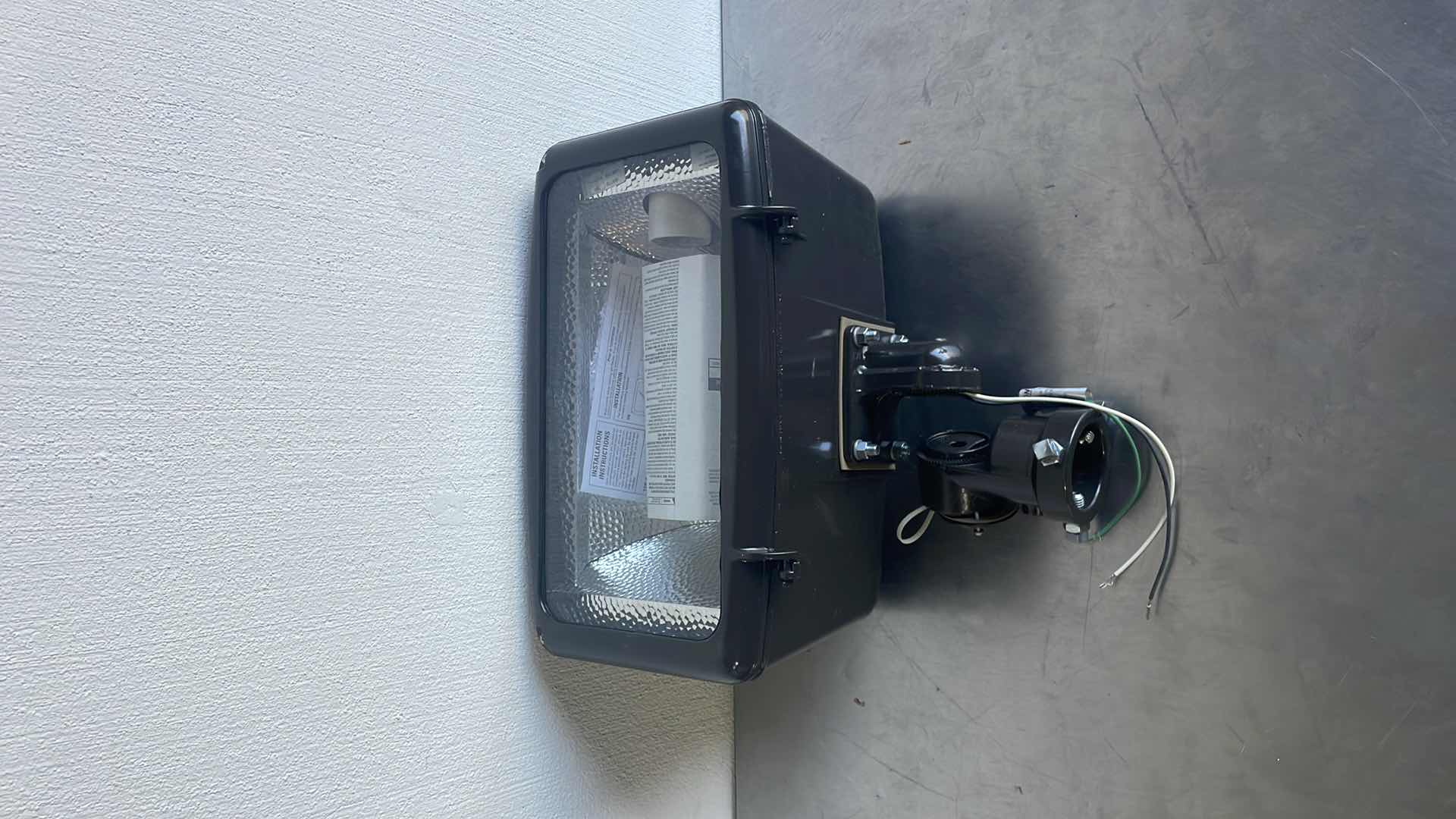 Photo 1 of TFR FLOOD LIGHT