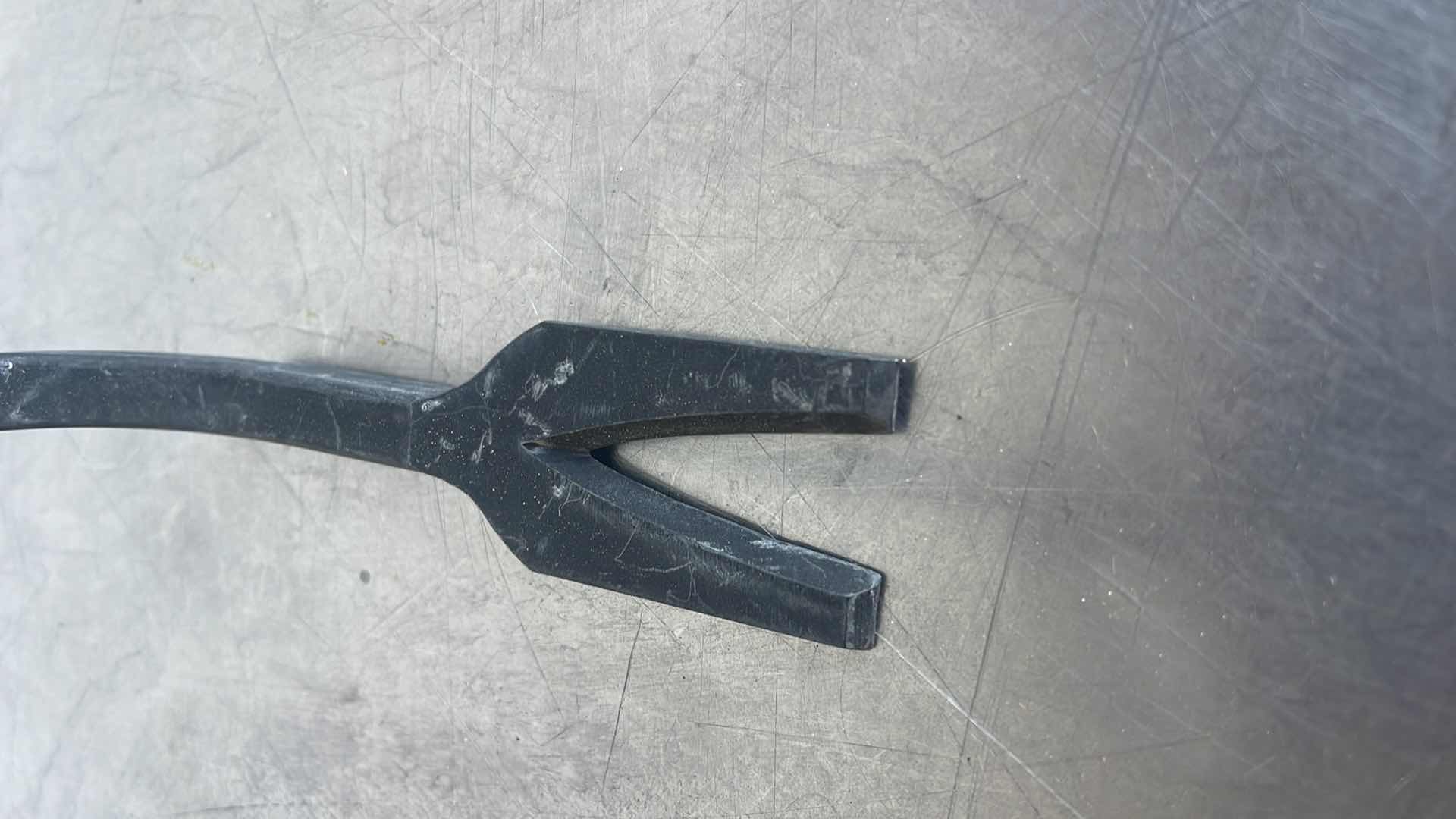 Photo 1 of GEAR WRENCH AUTOMOTIVE TRIM REMOVAL TOOLS (4)