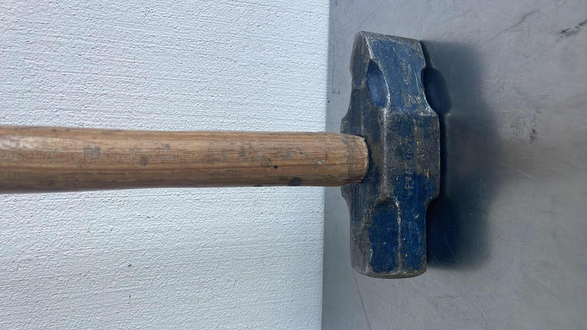 Photo 1 of 8LB SLEDGEHAMMER