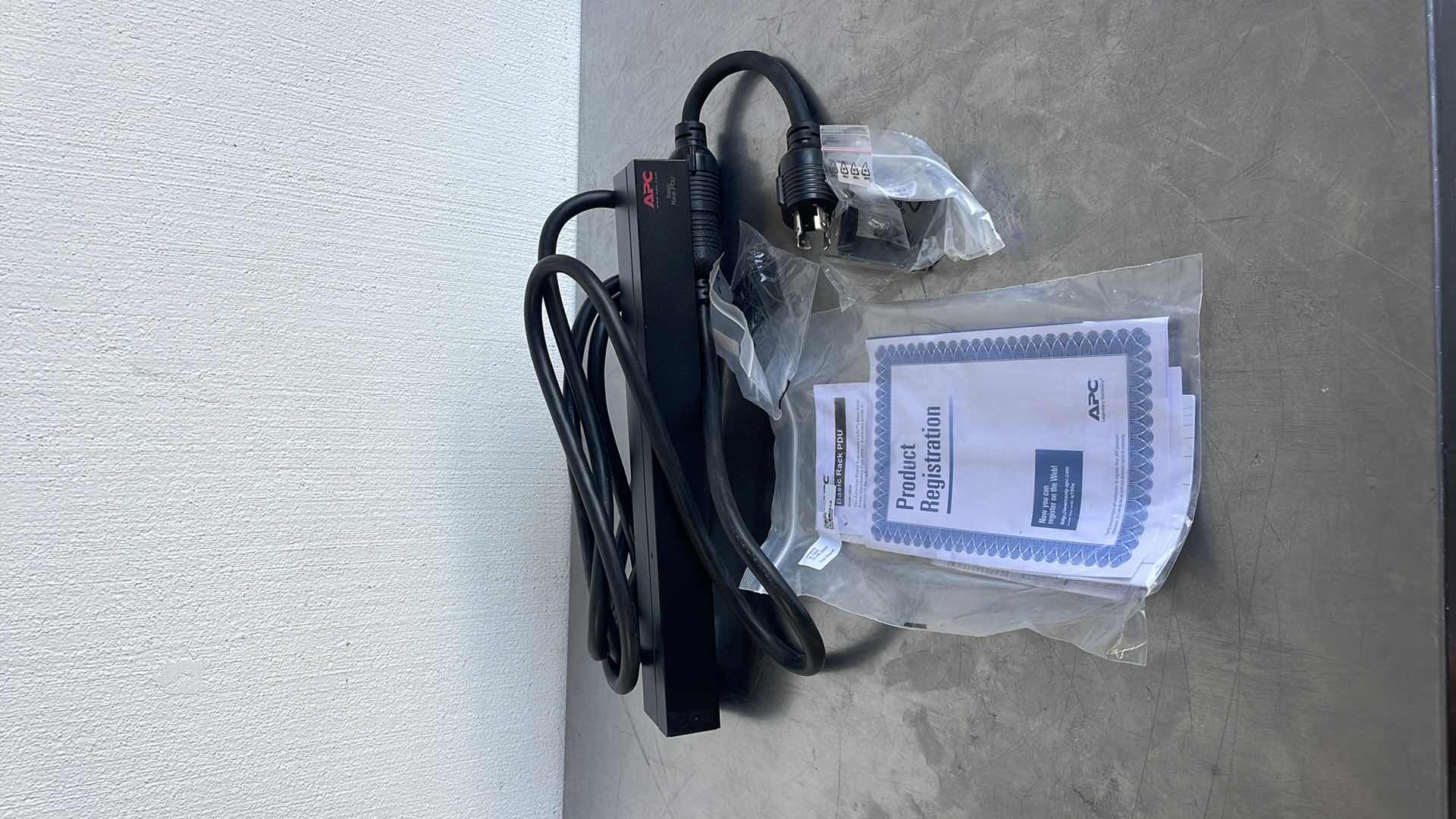 Photo 1 of APC BASIC RACK PDU