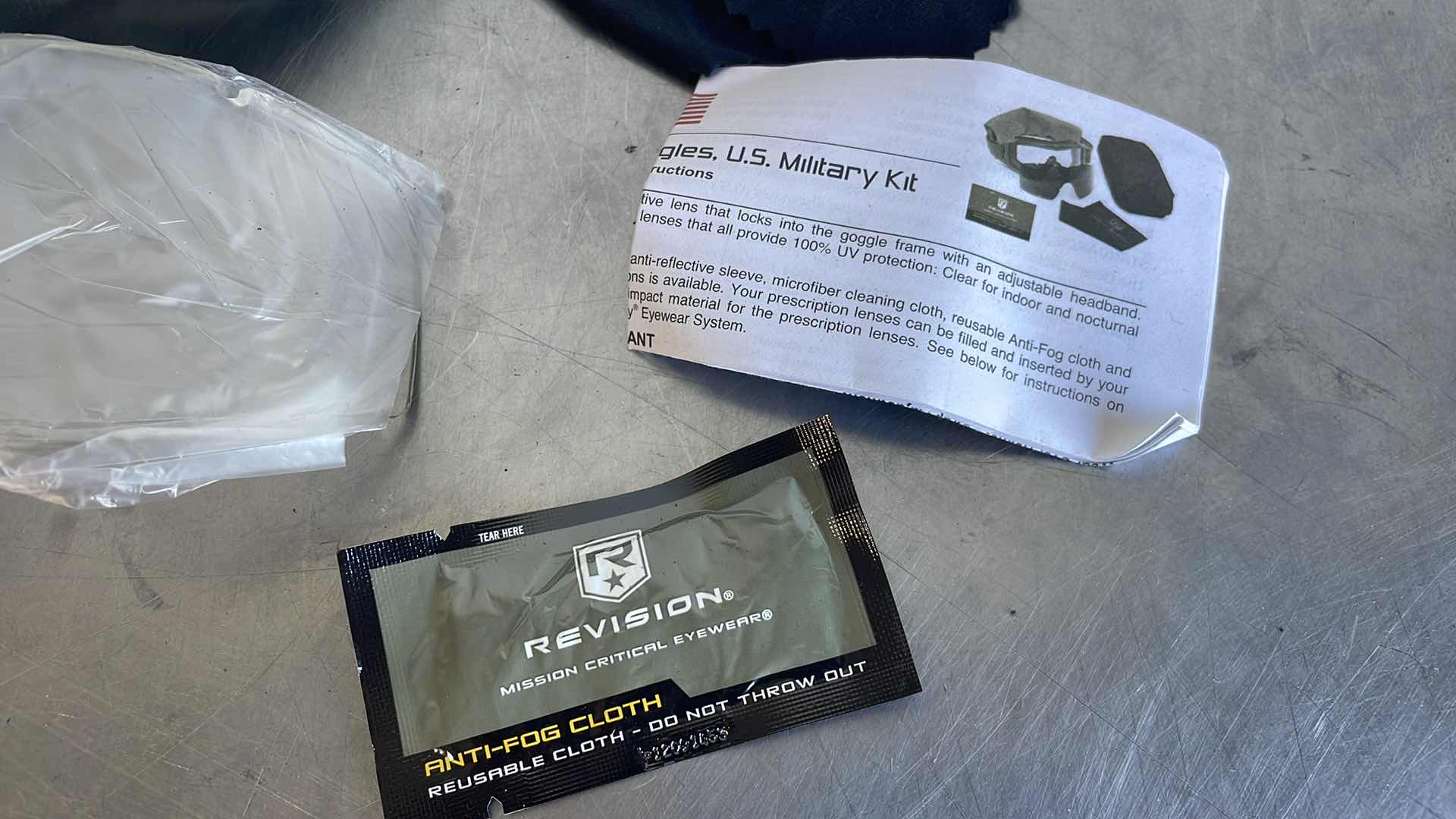 Photo 1 of MILITARY REVISION DESERT LOCUST BALLISTIC SAFETY GOGGLES