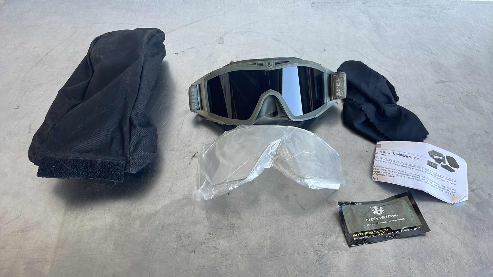 Photo 1 of MILITARY REVISION DESERT LOCUST BALLISTIC SAFETY GOGGLES