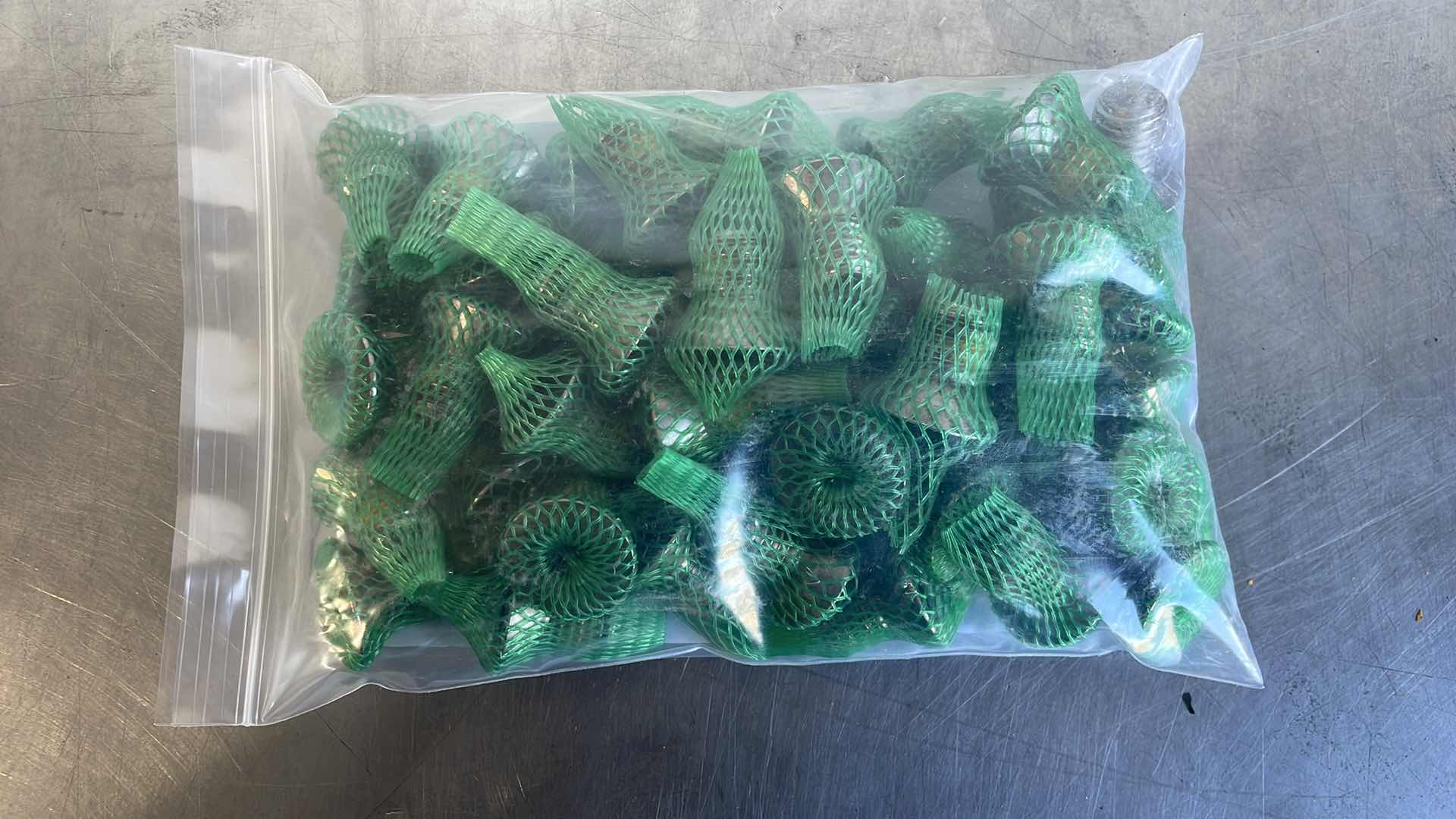 Photo 1 of 5/8-11 x 1” COUNTERSUNK CAP SCREWS (43)