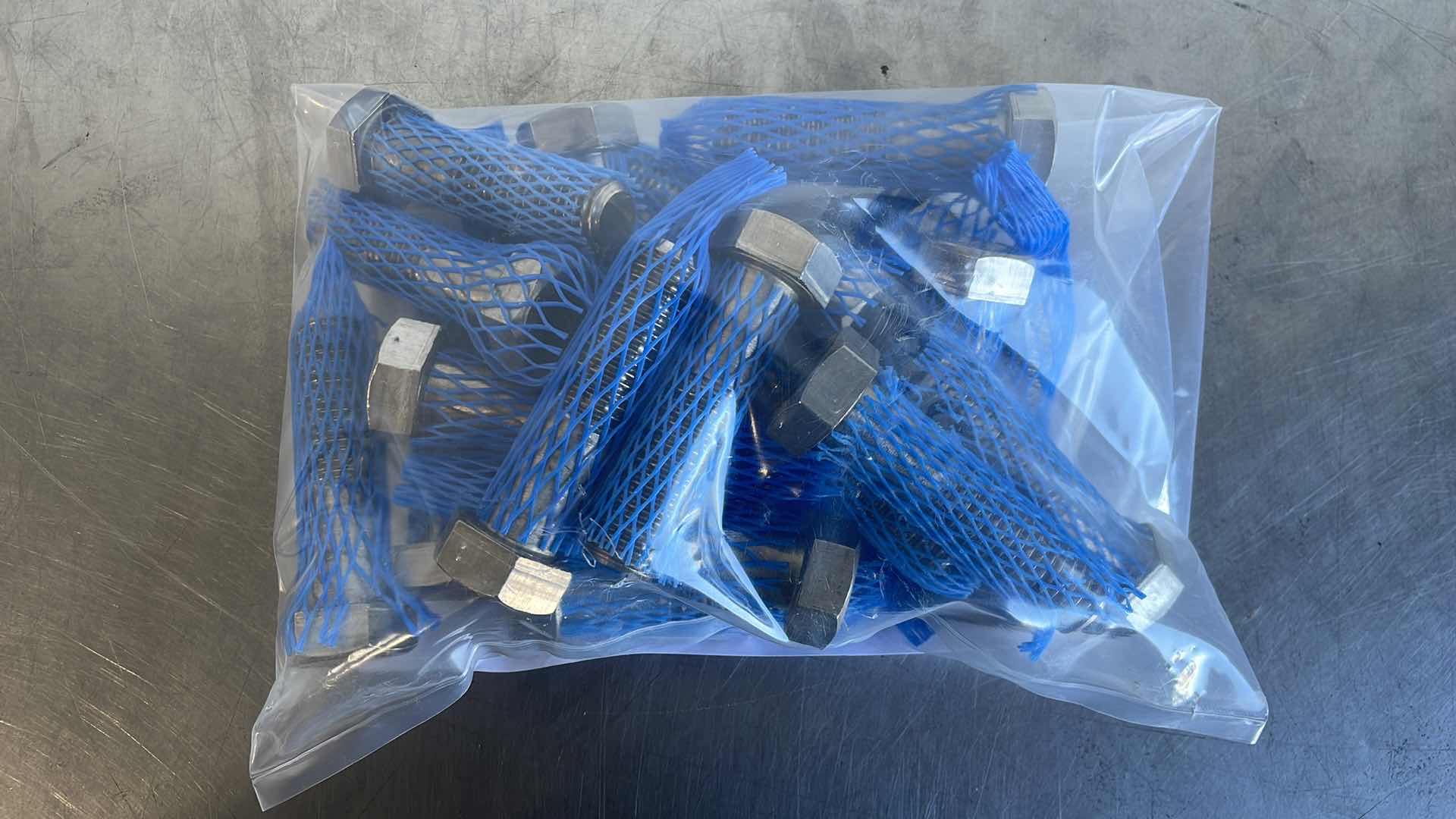 Photo 1 of 3/4"-10 x 3" NICKEL ALLOY BOLTS (20)