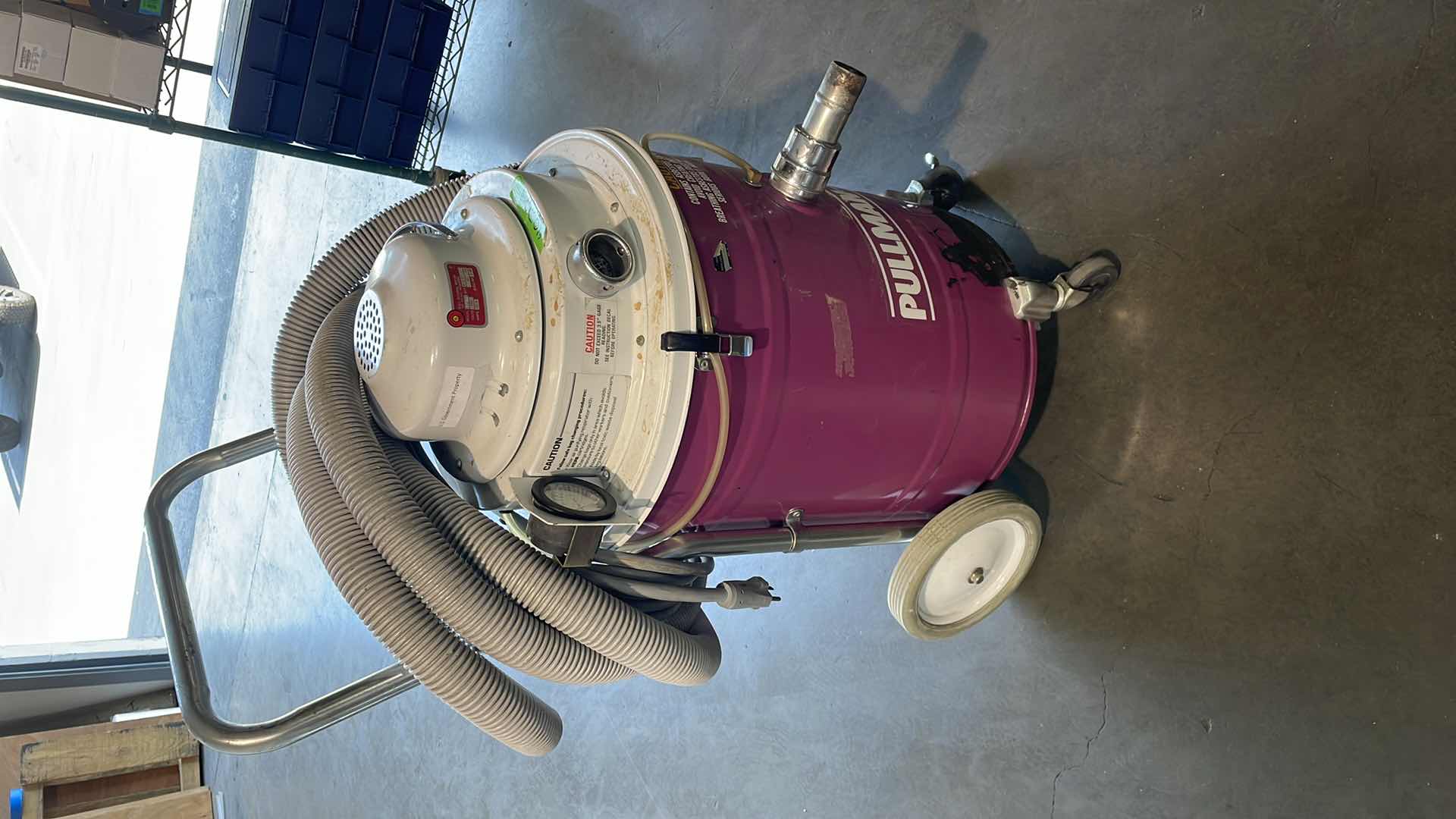 Photo 1 of PULLMAN WHITE HOLT MODEL 102A VACUUM