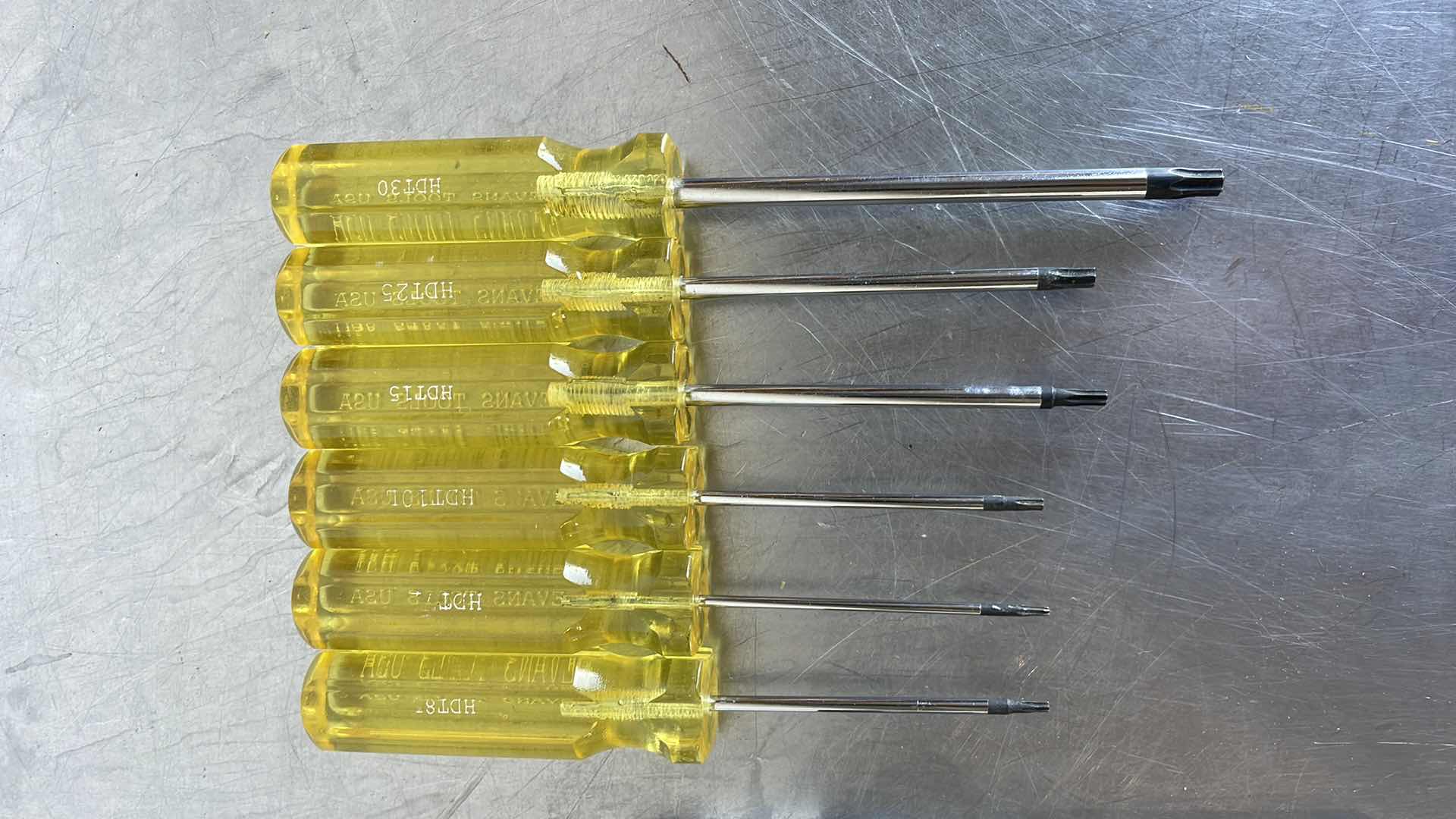 Photo 1 of SCREWDRIVERS, TORQX TOOL LOT