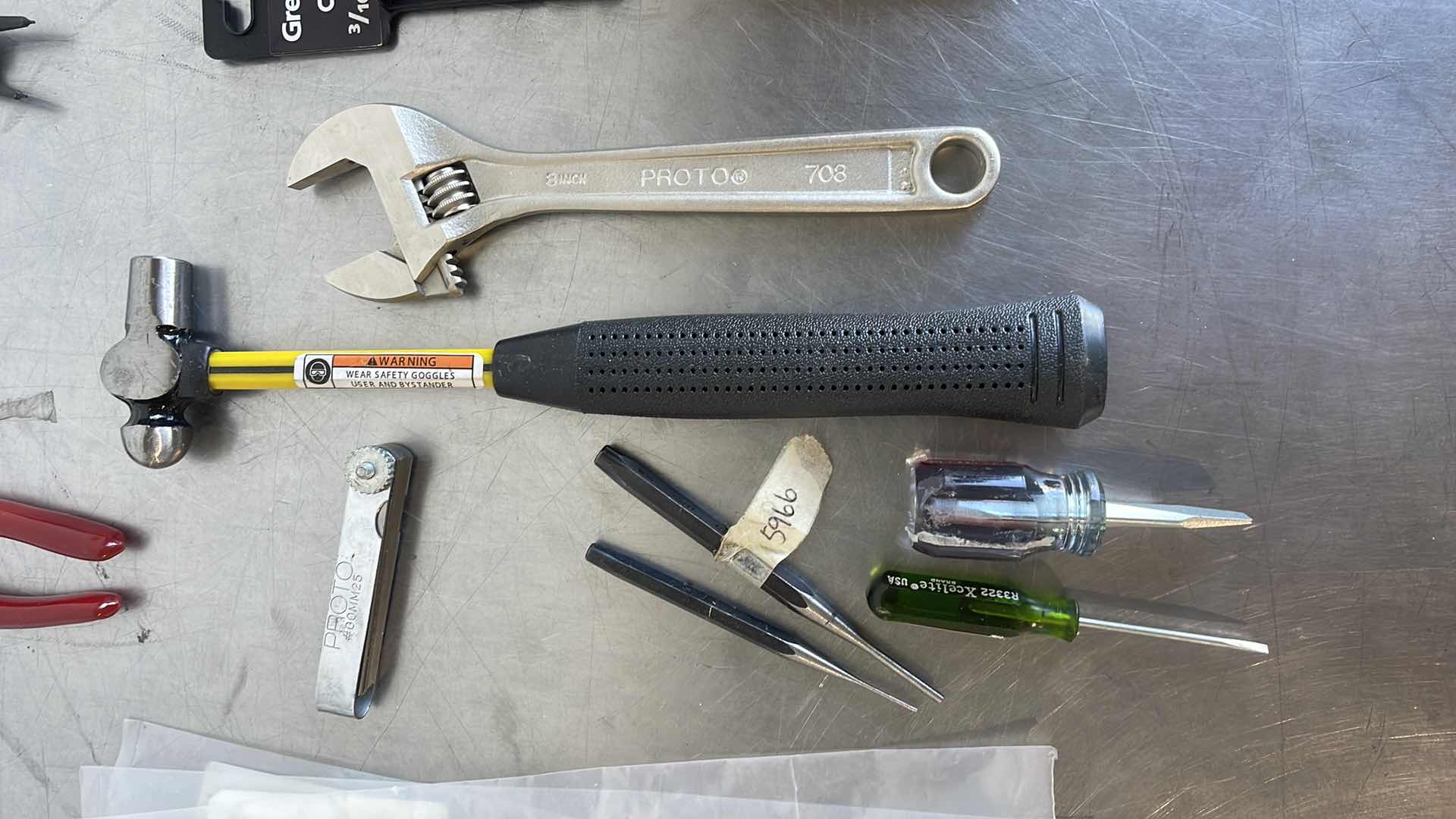 Photo 1 of SCREWDRIVERS, TORQX TOOL LOT