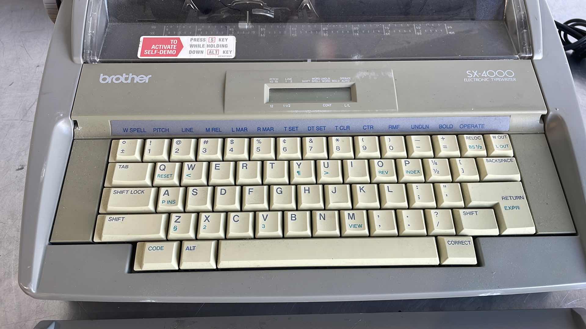 Photo 1 of BROTHER SX-4000 ELECTRONIC TYPEWRITER