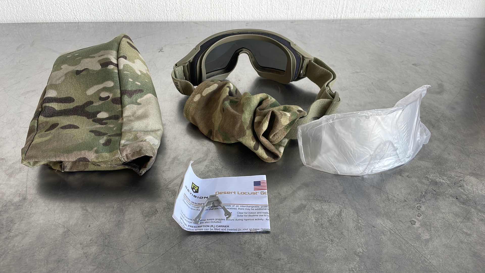 Photo 1 of REVISION MILITARY GOGGLES DESERT LOCUS