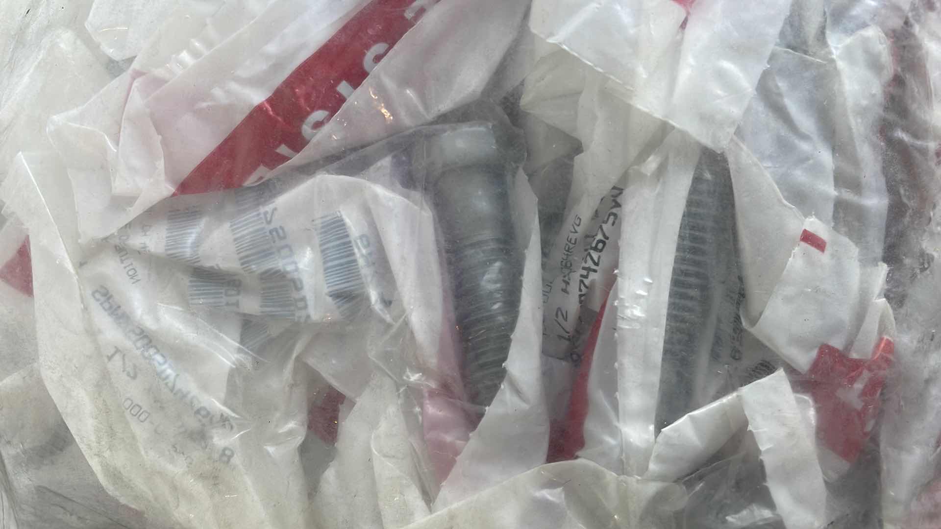 Photo 1 of 3/8"-16 X 1-1/2" GRADE 8 HEX HEAD CAP SCREW BOLT CADMIUM WHITE PLATED (100)