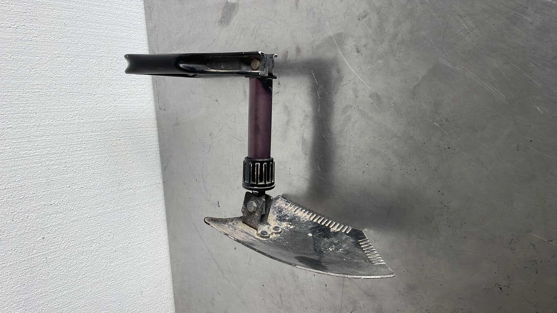 Photo 1 of USGI AMES ENTRENCHING TOOL E-TOOL